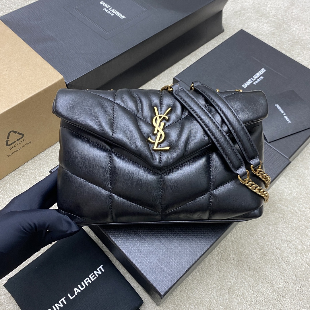 YSL PUFFER IN LEATHER BLACK 23 X 15.5 X 5.8 CM
