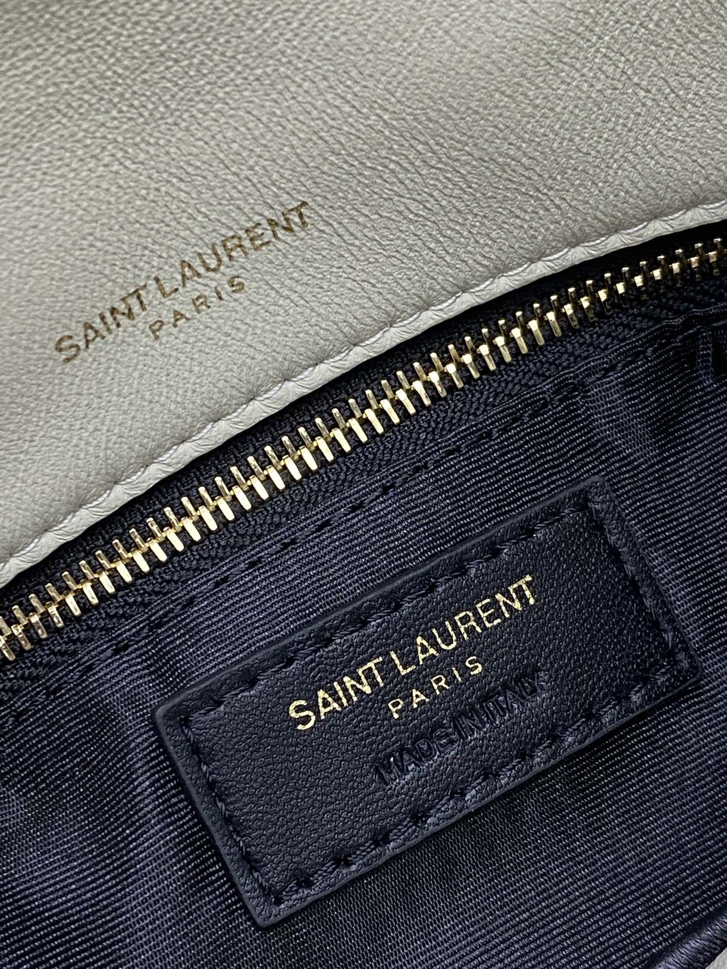 YSL PUFFER IN LEATHER WHITE 23 X 15.5 X 5.8 CM - Image 10