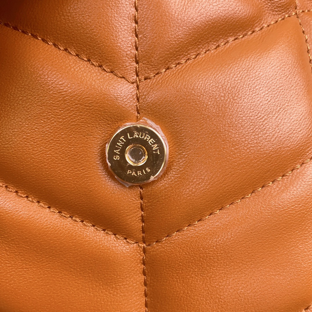 YSL PUFFER IN LEATHER ORANGE 23 X 15.5 X 5.8 CM - Image 12