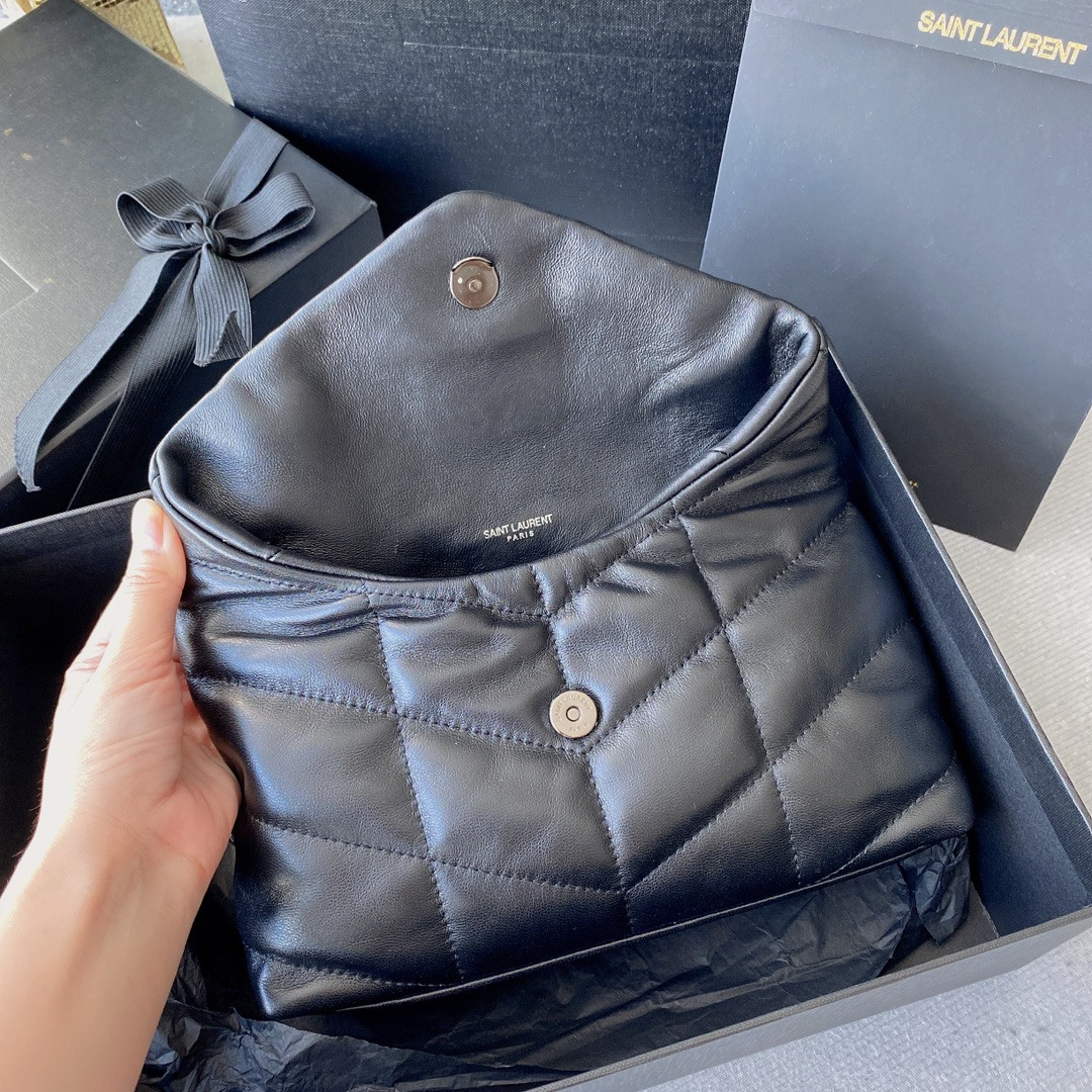 YSL PUFFER IN LEATHER NAVY 23 X 15.5 X 5.8 CM - Image 9