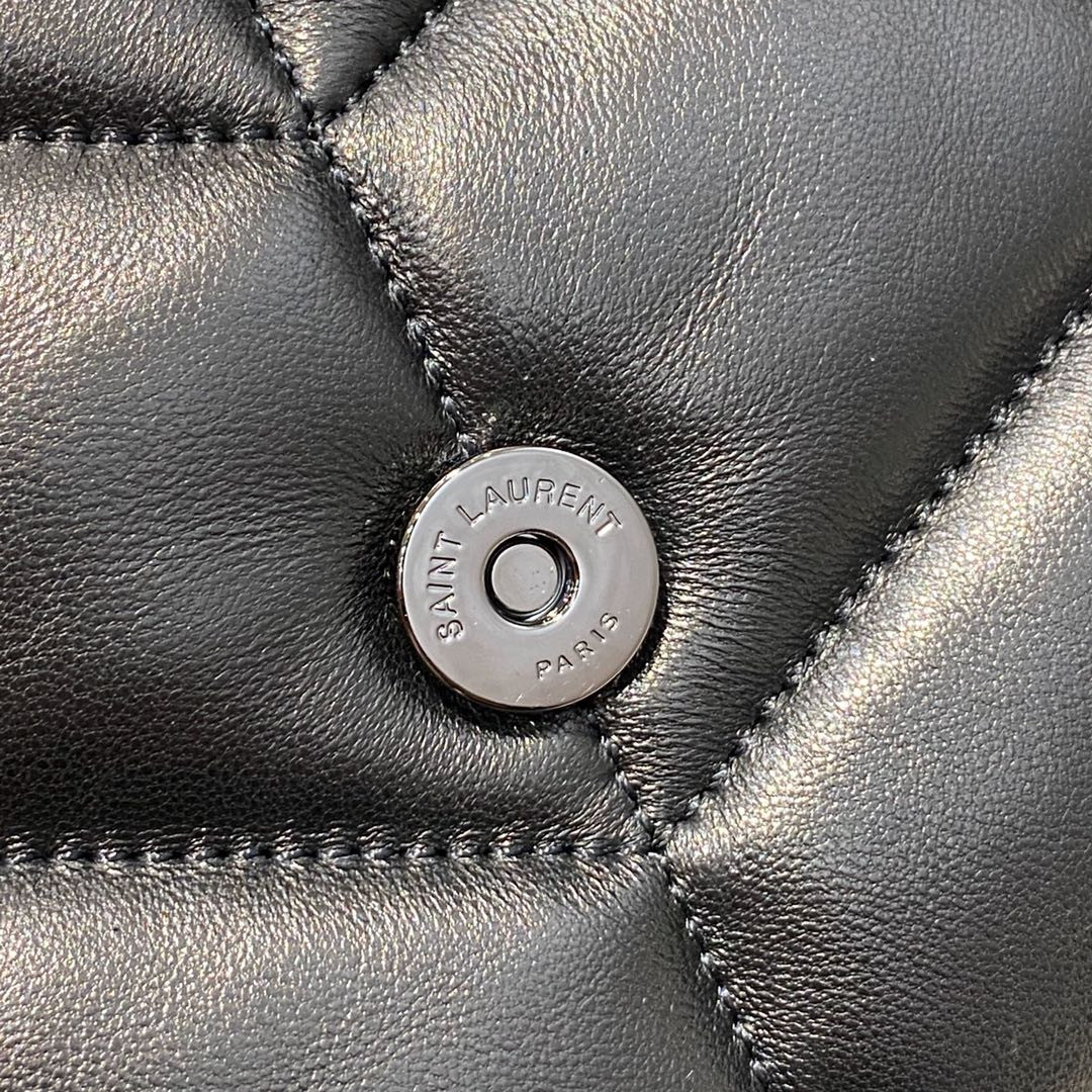 YSL PUFFER IN LEATHER NAVY 23 X 15.5 X 5.8 CM - Image 11