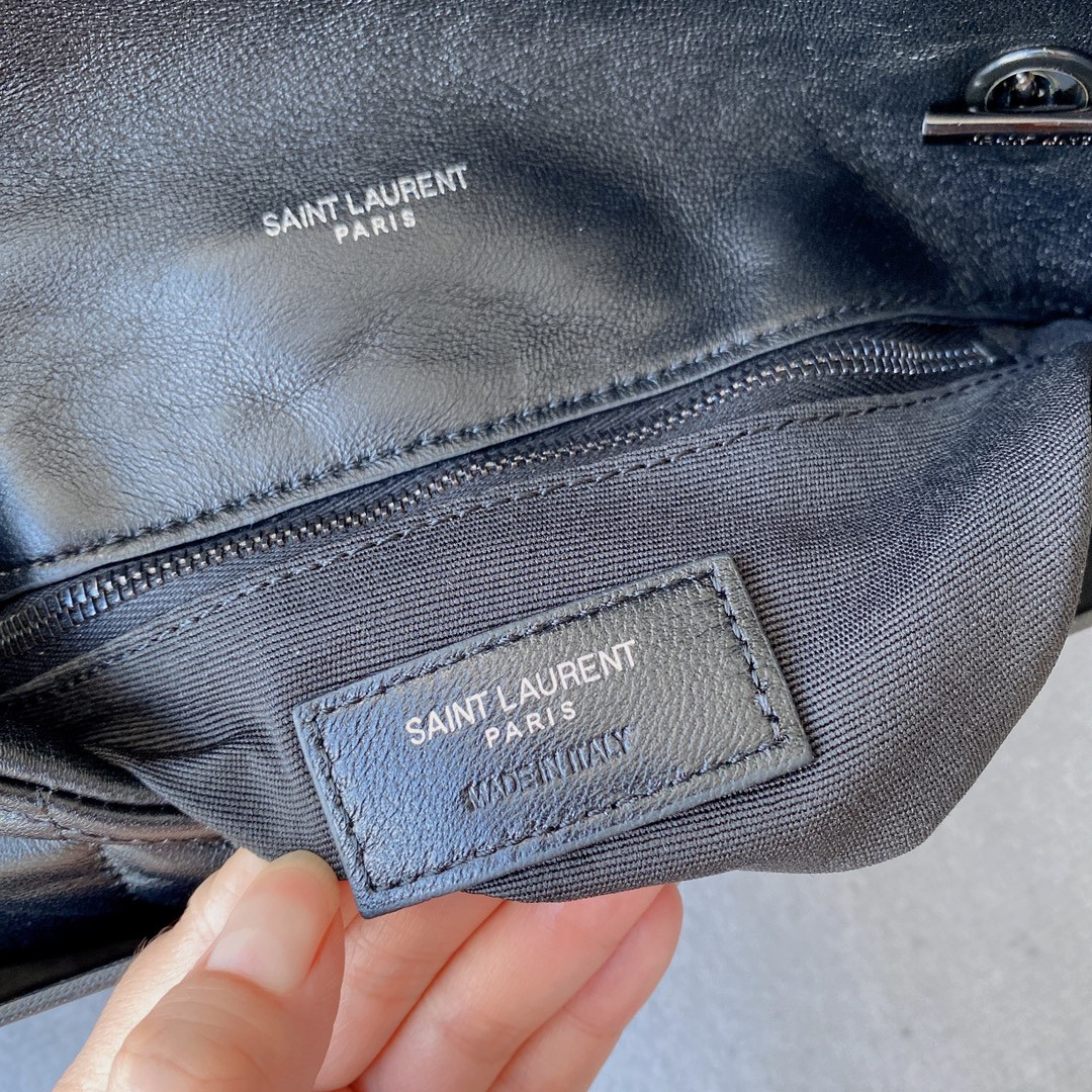 YSL PUFFER IN LEATHER NAVY 23 X 15.5 X 5.8 CM - Image 13
