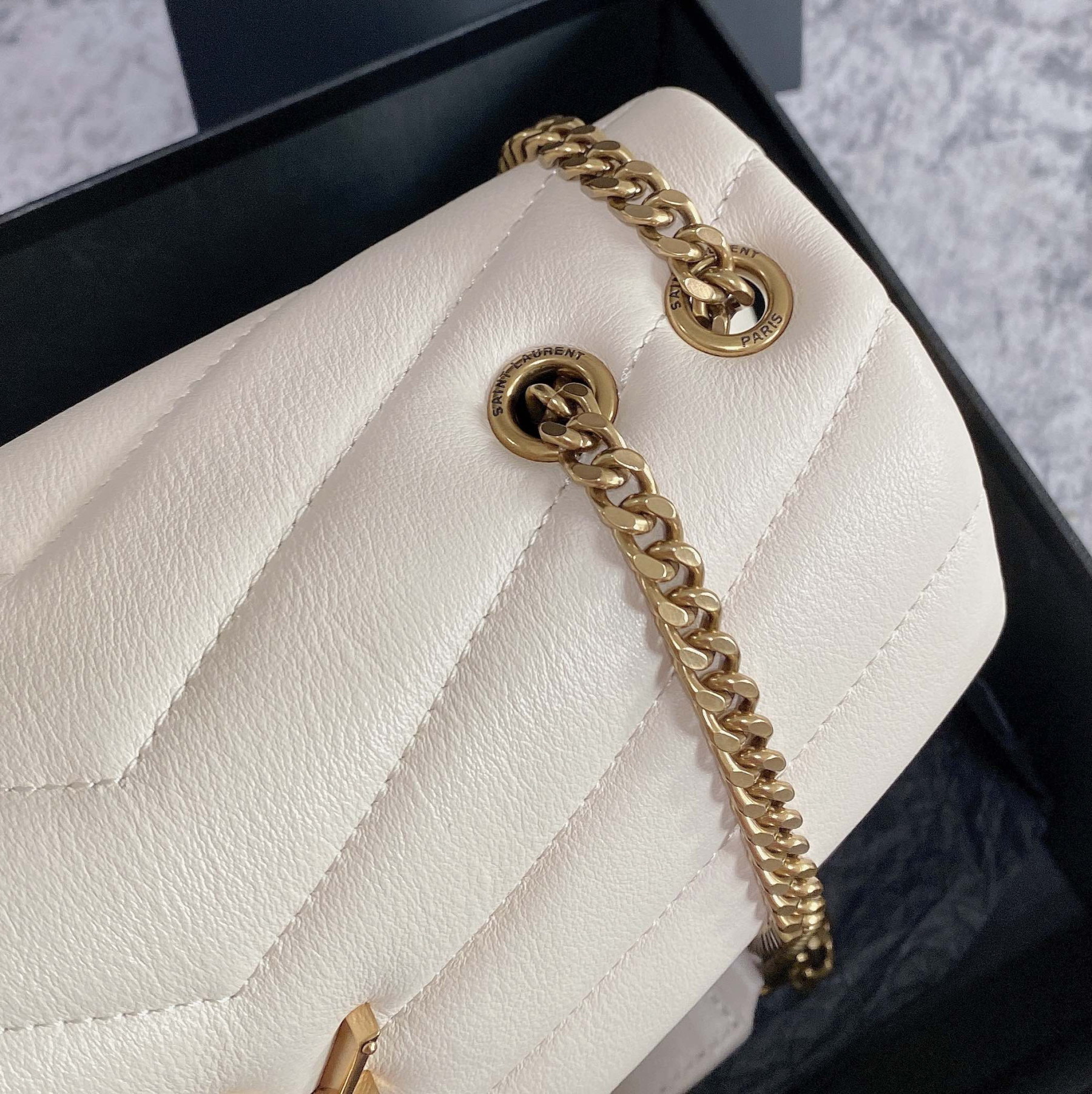 YSL LOULOU SMALL IN QUILTED LEATHER WHITE GOLD 9 X 6.1 X 3.3 INCHES - Image 11