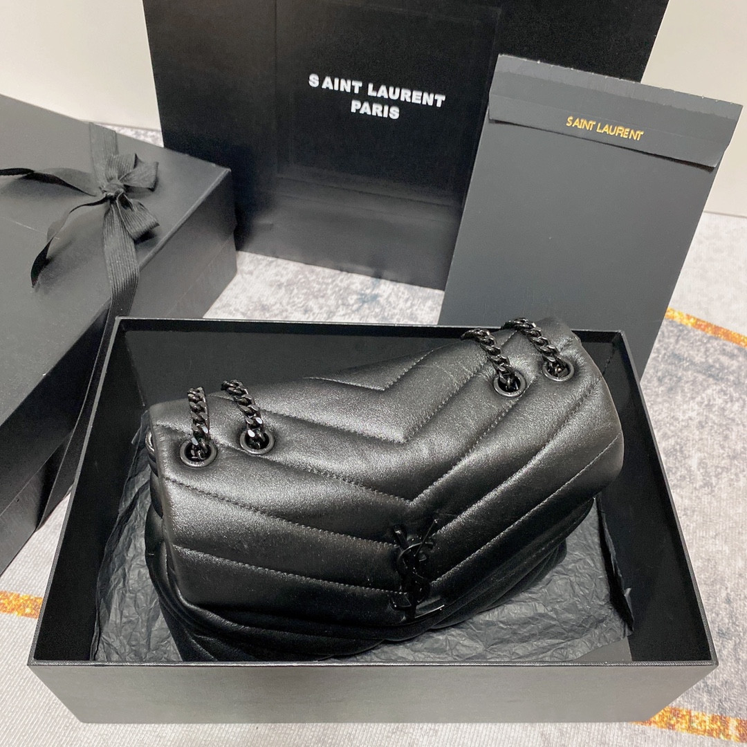 YSL LOULOU SMALL IN QUILTED LEATHER BLACK 9 X 6.1 X 3.3 INCHES - Image 4