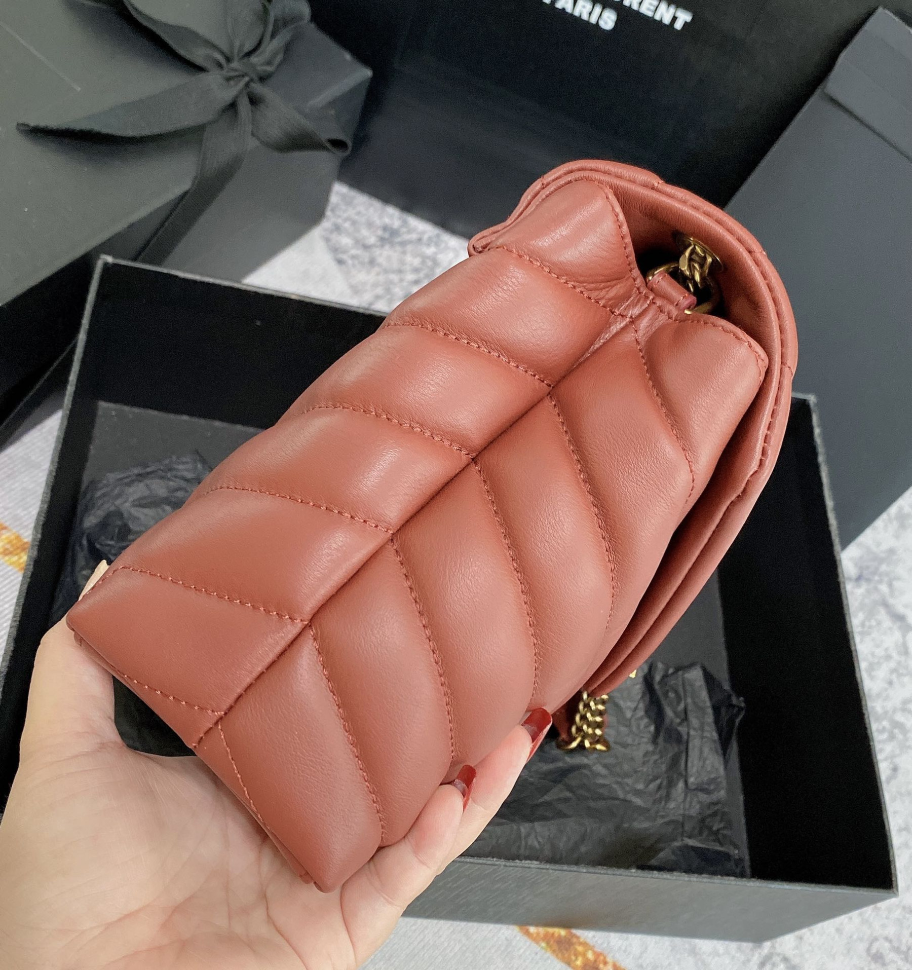 YSL LOULOU SMALL IN QUILTED LEATHER RED GOLD 9 X 6.1 X 3.3 INCHES - Image 5