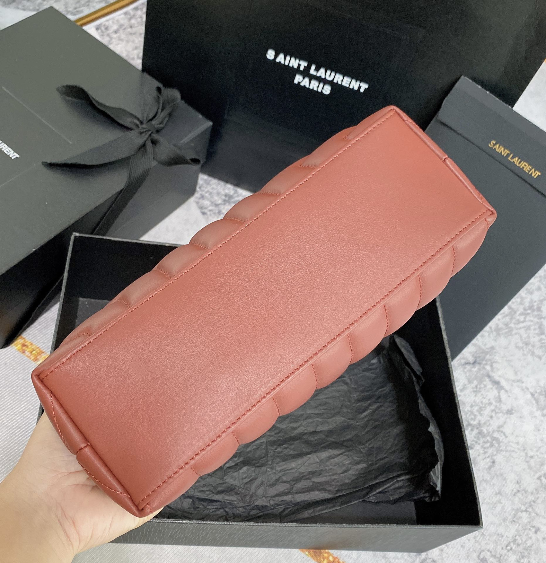 YSL LOULOU SMALL IN QUILTED LEATHER RED GOLD 9 X 6.1 X 3.3 INCHES - Image 6