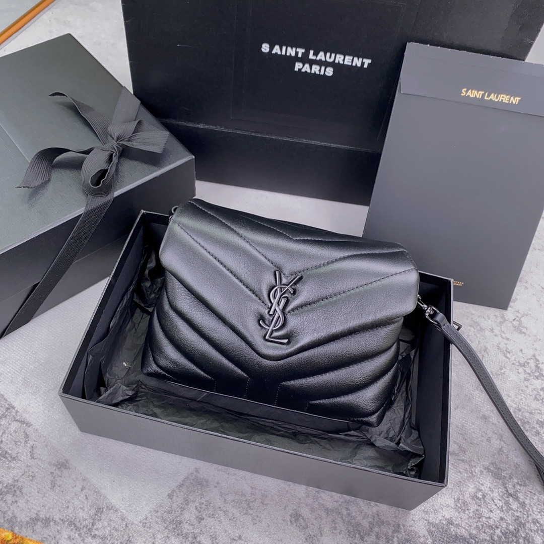 YSL TOY LOULOU IN QUILTED LEATHER ALL BLACK 7.9 X 5.5 X 3 INCHES - Image 2