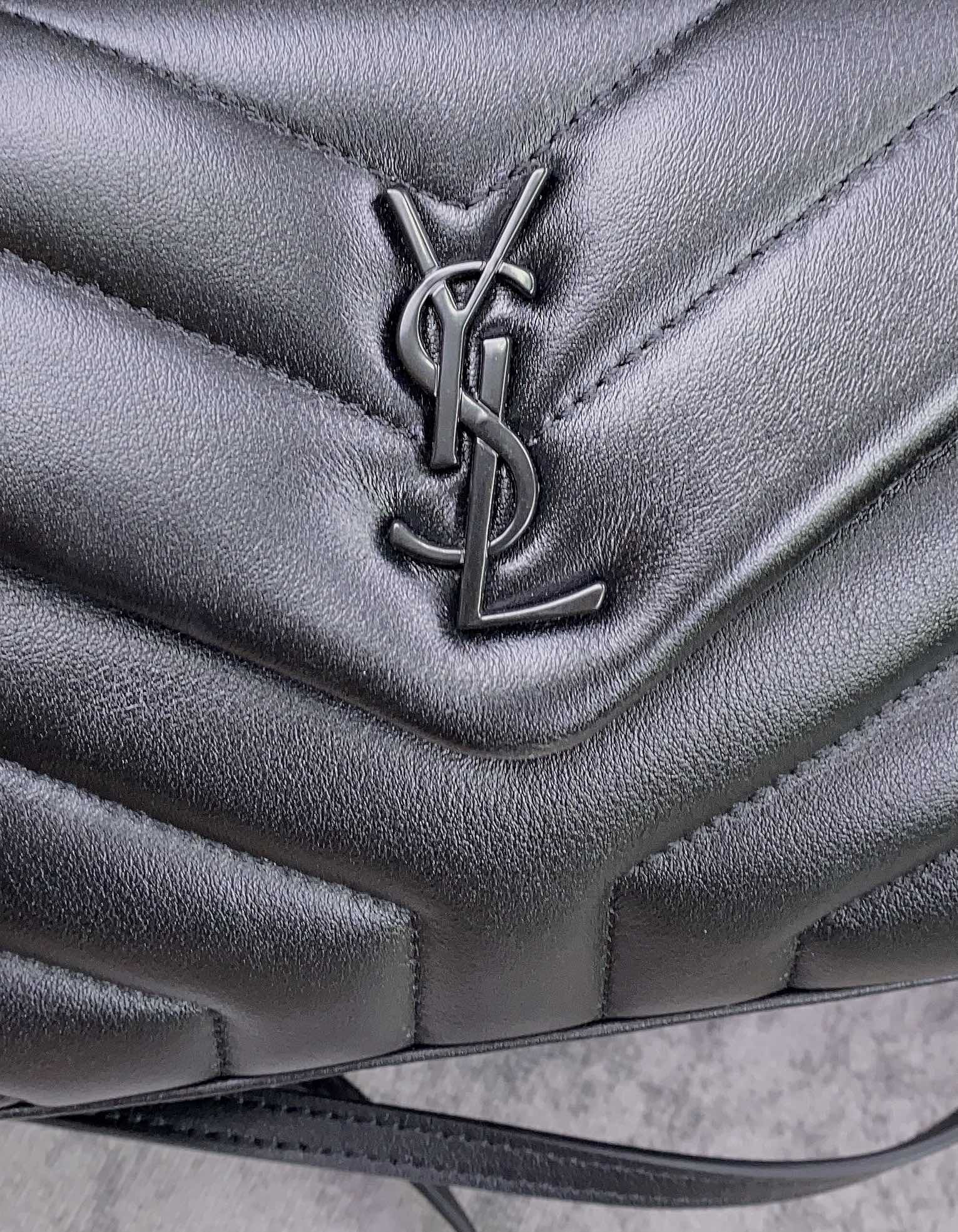 YSL TOY LOULOU IN QUILTED LEATHER ALL BLACK 7.9 X 5.5 X 3 INCHES - Image 7