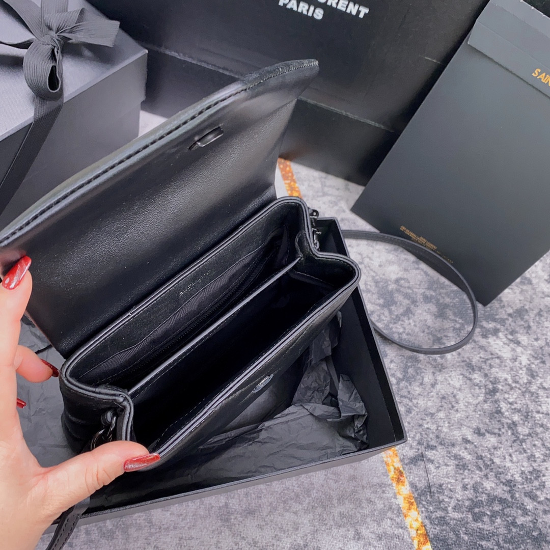 YSL TOY LOULOU IN QUILTED LEATHER ALL BLACK 7.9 X 5.5 X 3 INCHES - Image 10