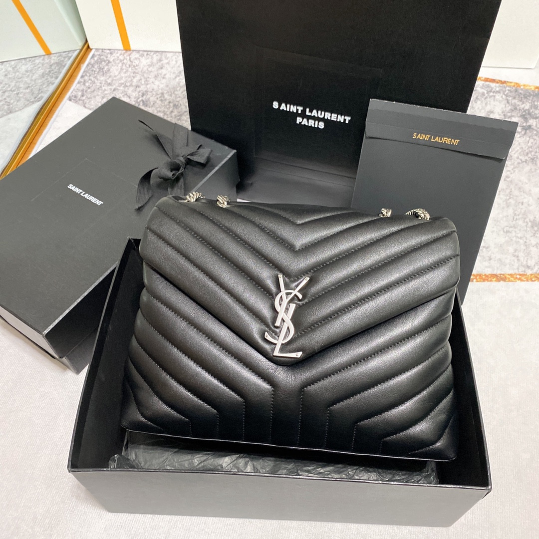 YSL LOULOU MEDIUM IN QUILTED LEATHER BLACK Silver 12.5 X 8.6 X 3.5 INCHES - Image 2