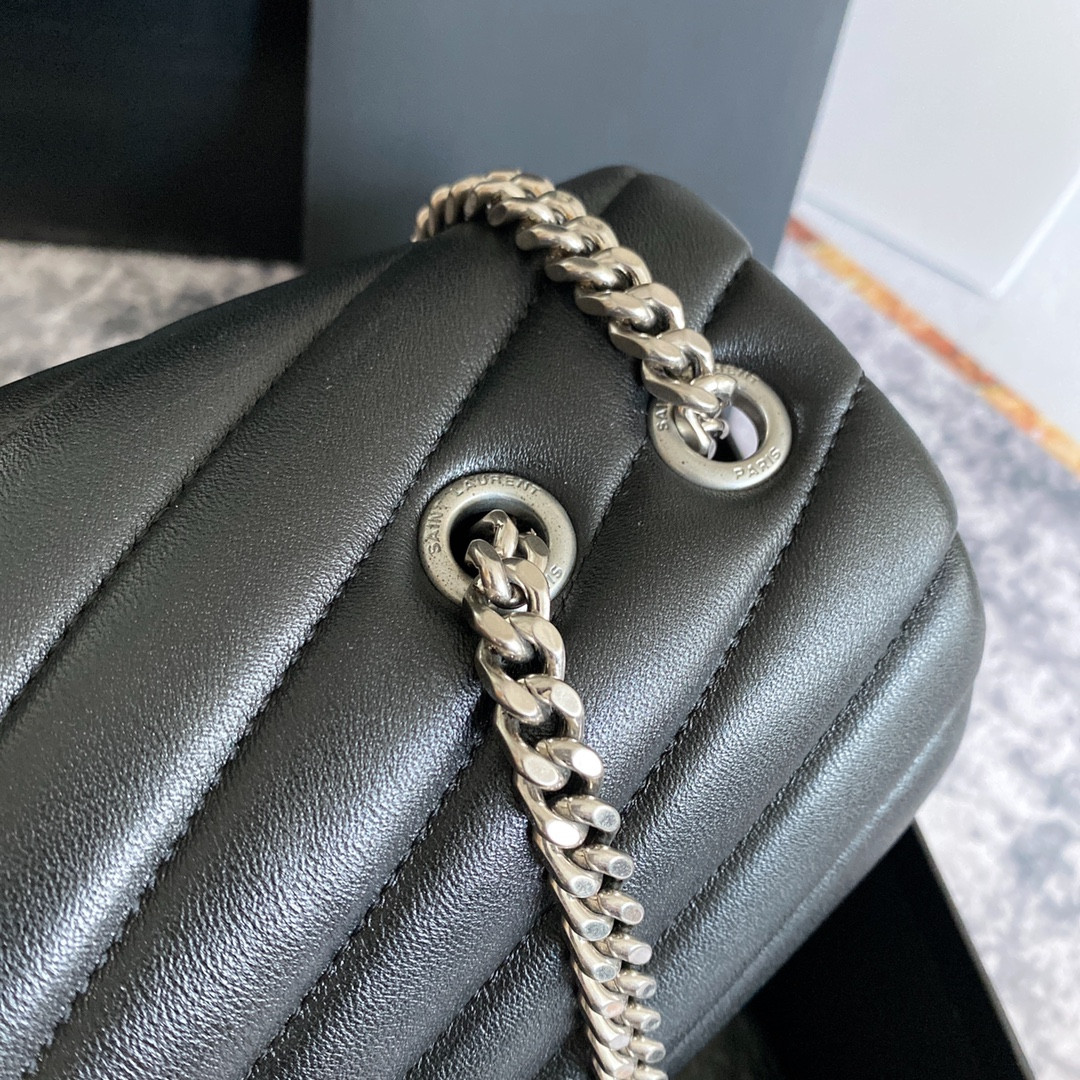 YSL LOULOU MEDIUM IN QUILTED LEATHER BLACK Silver 12.5 X 8.6 X 3.5 INCHES - Image 16
