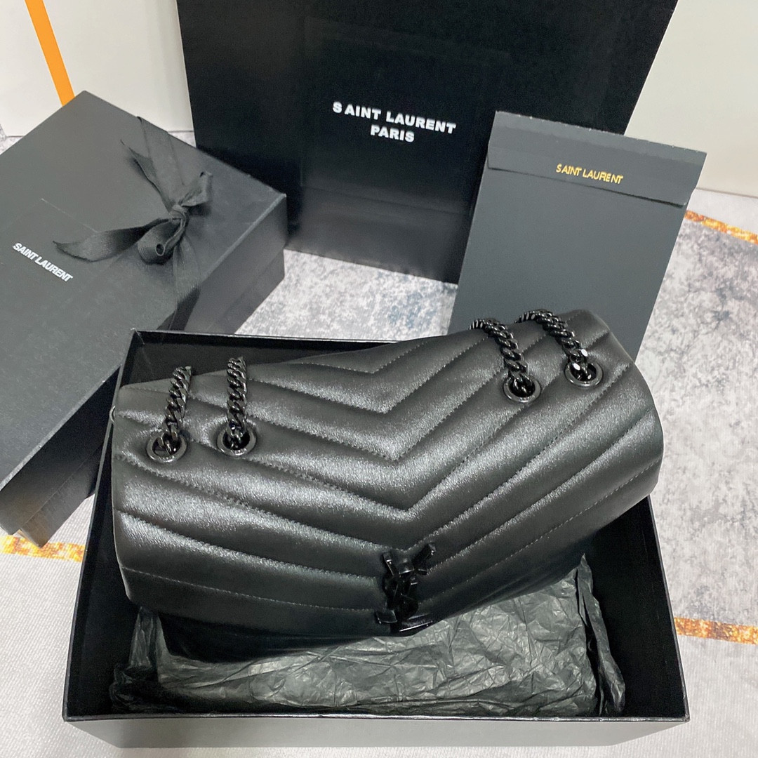 YSL LOULOU MEDIUM IN QUILTED LEATHER ALL BLACK 12.5 X 8.6 X 3.5 INCHES - Image 4