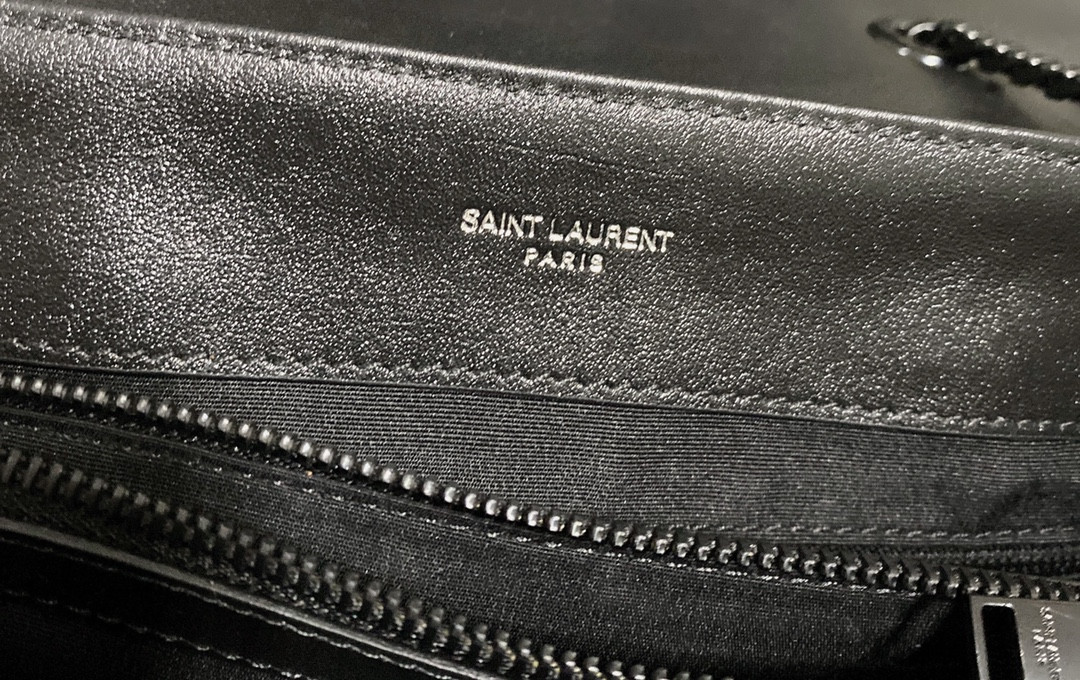 YSL LOULOU MEDIUM IN QUILTED LEATHER ALL BLACK 12.5 X 8.6 X 3.5 INCHES - Image 13