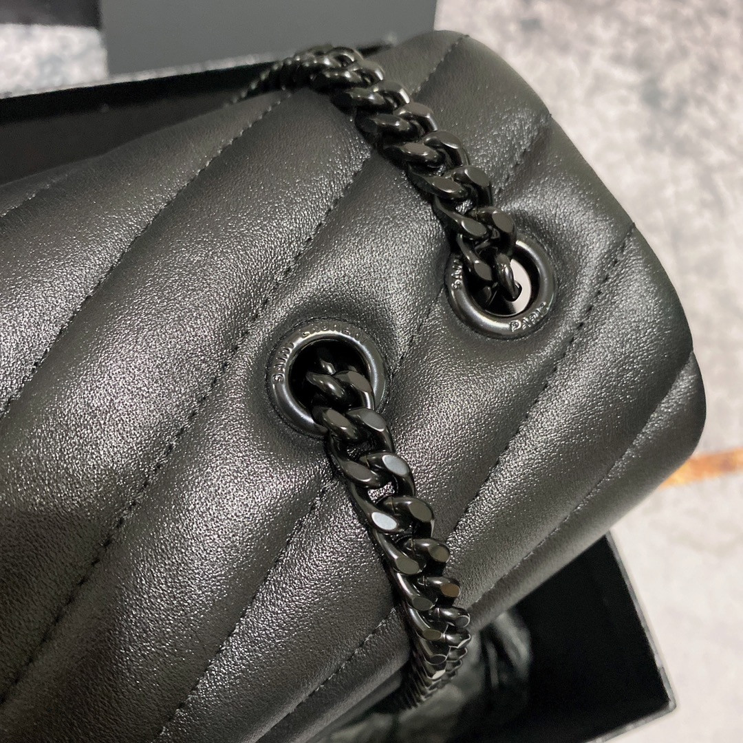 YSL LOULOU MEDIUM IN QUILTED LEATHER ALL BLACK 12.5 X 8.6 X 3.5 INCHES - Image 16