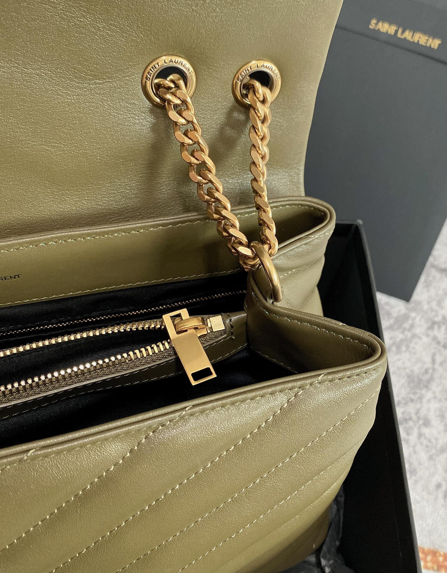 YSL LOULOU MEDIUM IN QUILTED LEATHER 12.5 X 8.6 X 3.5 INCHES - Image 9