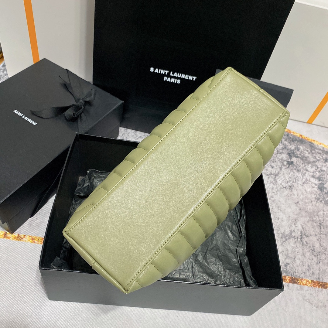 YSL LOULOU MEDIUM IN QUILTED LEATHER GREEN 12.5 X 8.6 X 3.5 INCHES - Image 6