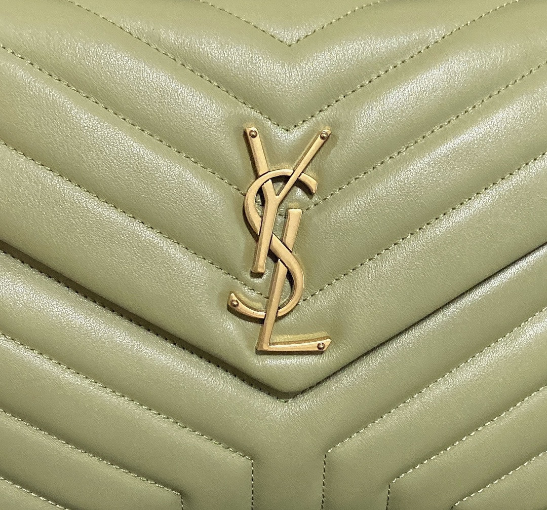 YSL LOULOU MEDIUM IN QUILTED LEATHER GREEN 12.5 X 8.6 X 3.5 INCHES - Image 7