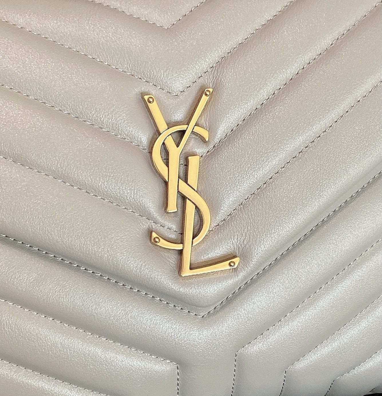YSL LOULOU MEDIUM IN QUILTED LEATHER GREYISH BROWN 12.5 X 8.6 X 3.5 INCHES - Image 7