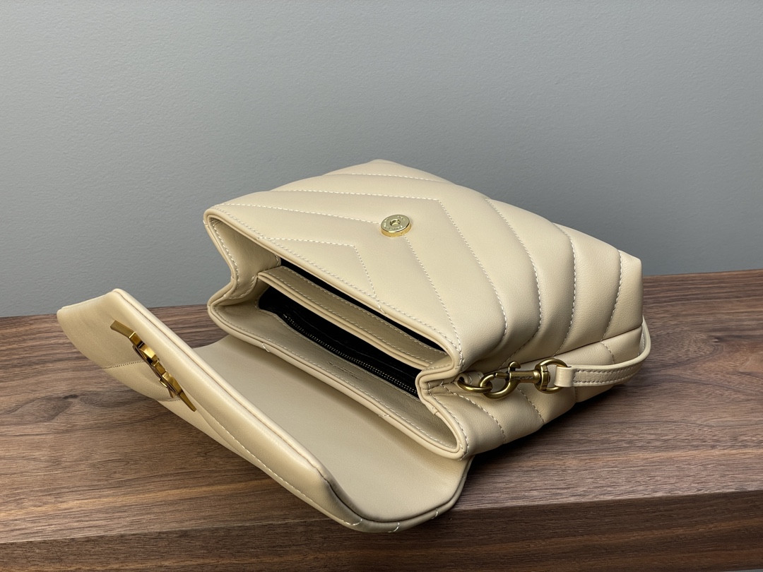 YSL TOY LOULOU IN QUILTED LEATHER DARK BEIGE 7.9 X 5.5 X 3 INCHES - Image 8
