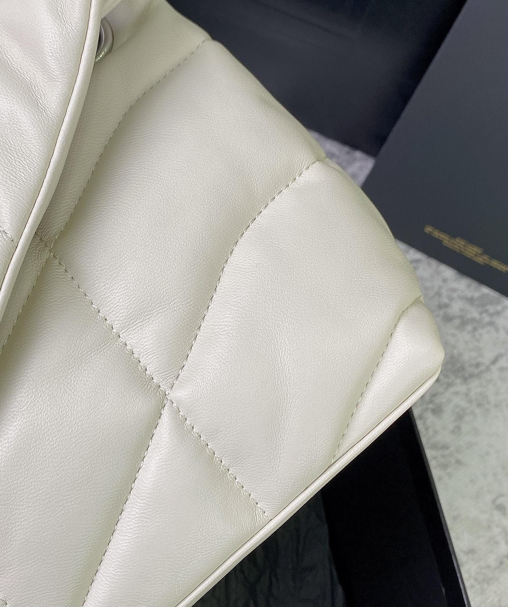 YSL PUFFER SMALL IN NAPPA LEATHER WHITE SILVER 11.4 X 6.6 X 4.3 INCHES - Image 9