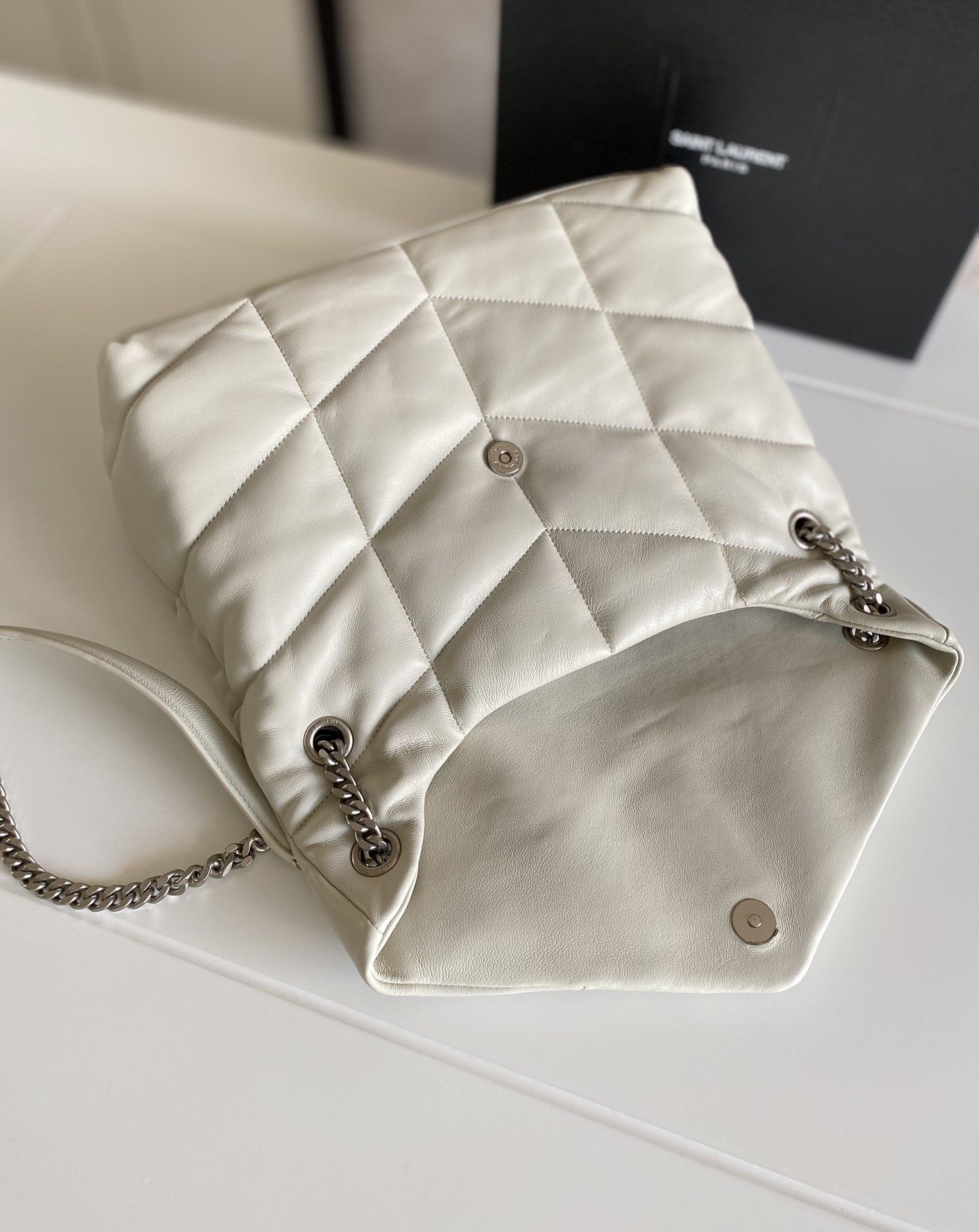 YSL PUFFER MEDIUM IN NAPPA LEATHER WHITE SILVER 13.7 X 9 X 5.3 INCHES - Image 8
