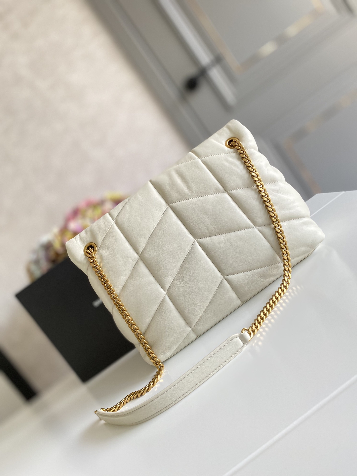 YSL PUFFER MEDIUM IN NAPPA LEATHER WHITE 13.7 X 9 X 5.3 INCHES - Image 4
