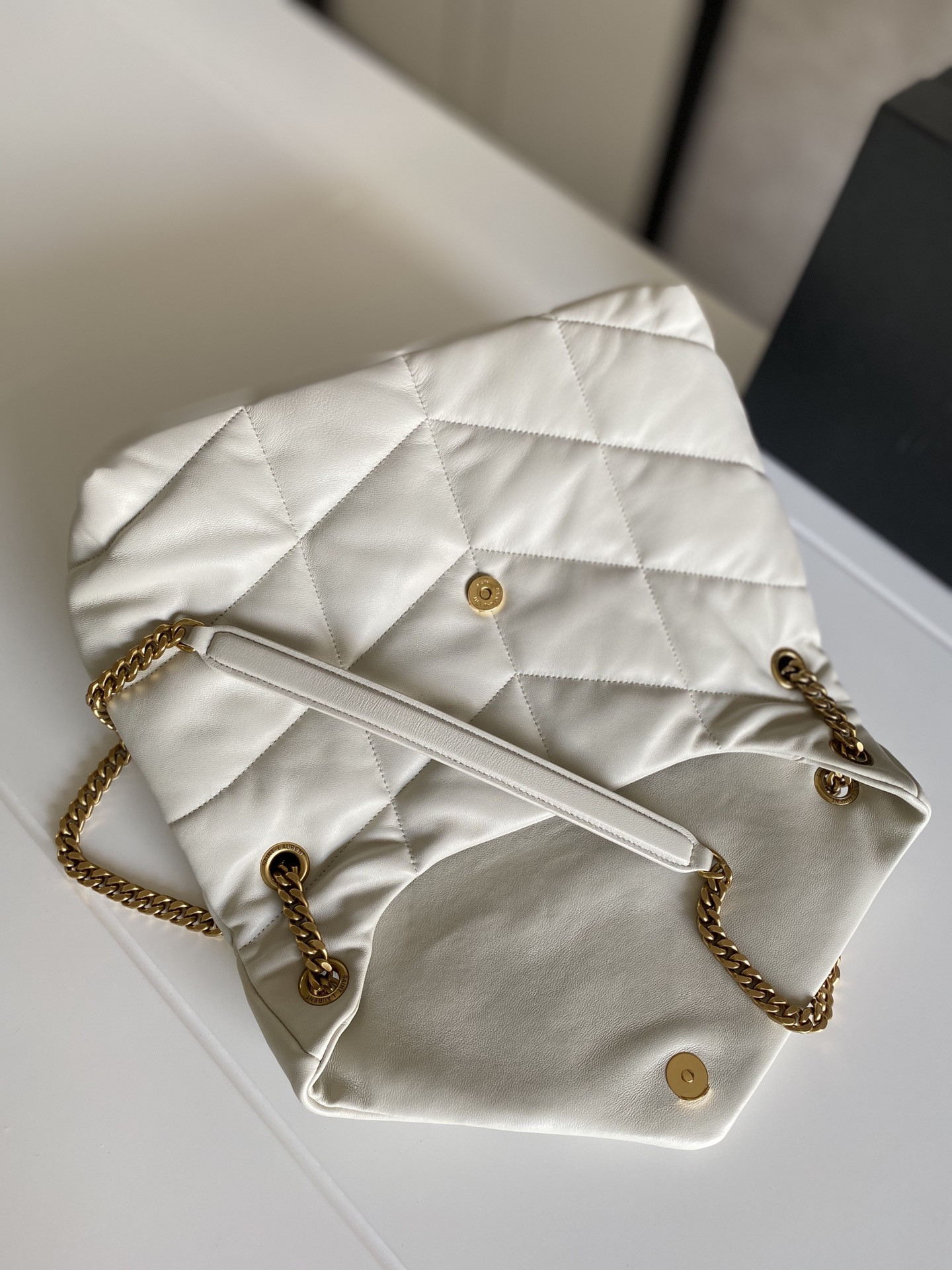 YSL PUFFER MEDIUM IN NAPPA LEATHER WHITE 13.7 X 9 X 5.3 INCHES - Image 8