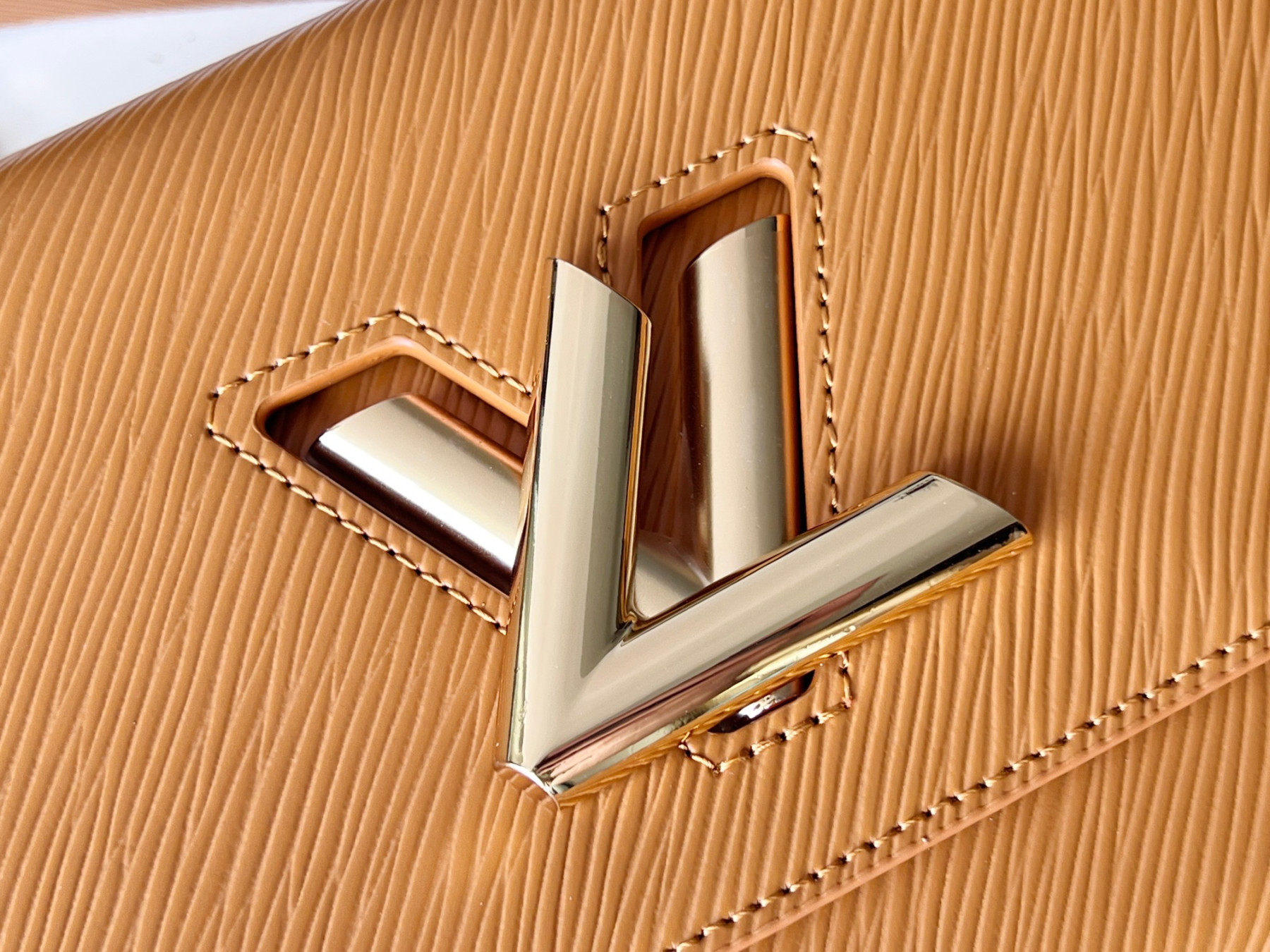LOUIS VUITTON GO-14 MM M59686 (23*17*9.5cm) - Image 8