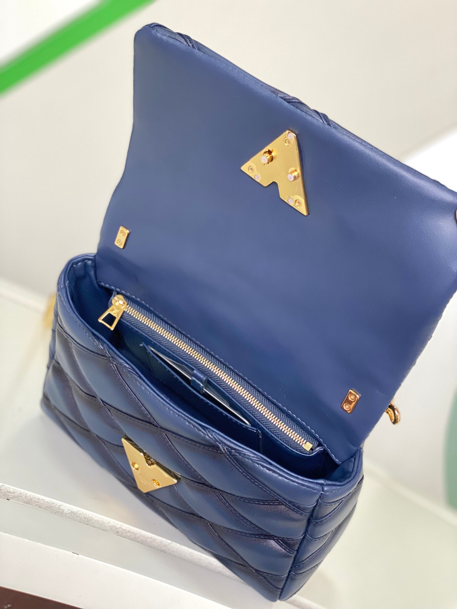 LOUIS VUITTON M14956 GO-14 MM (23*16*10cm) - Image 8