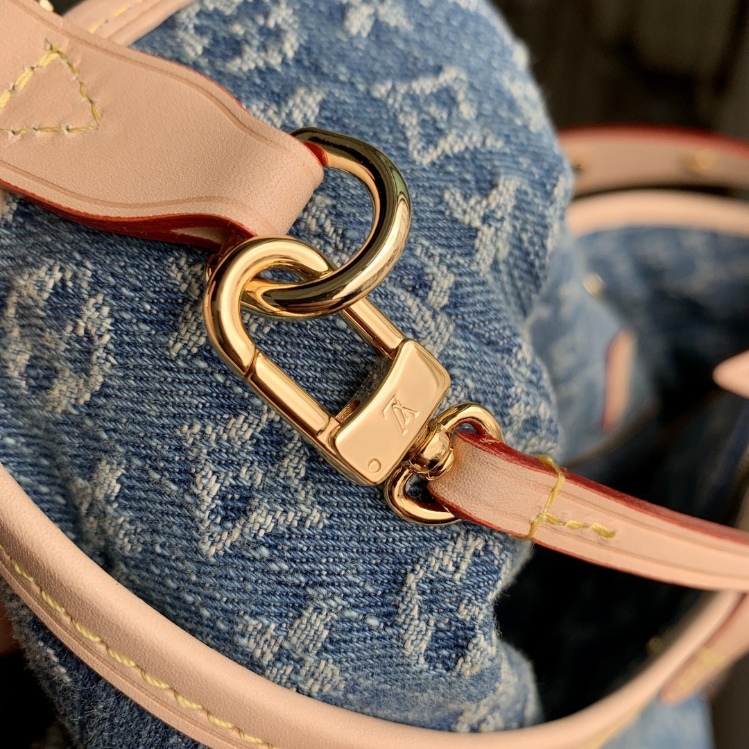 LOUIS VUITTON CarryAll MM M46855 (39*30*15cm) - Image 7