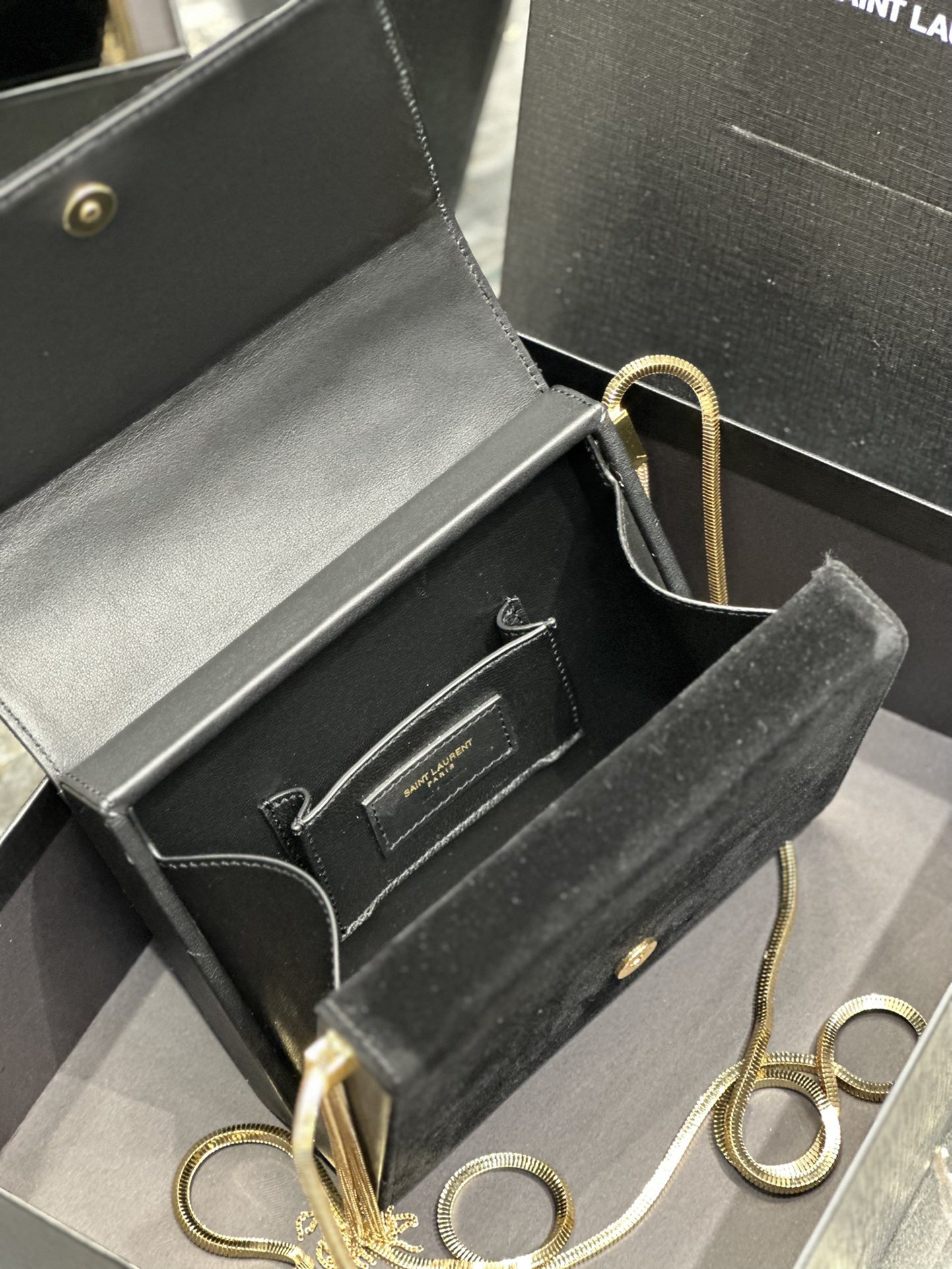 YSL KATE SMALL IN black 7.8 X 4.9 X 1.9 INCHES - Image 8