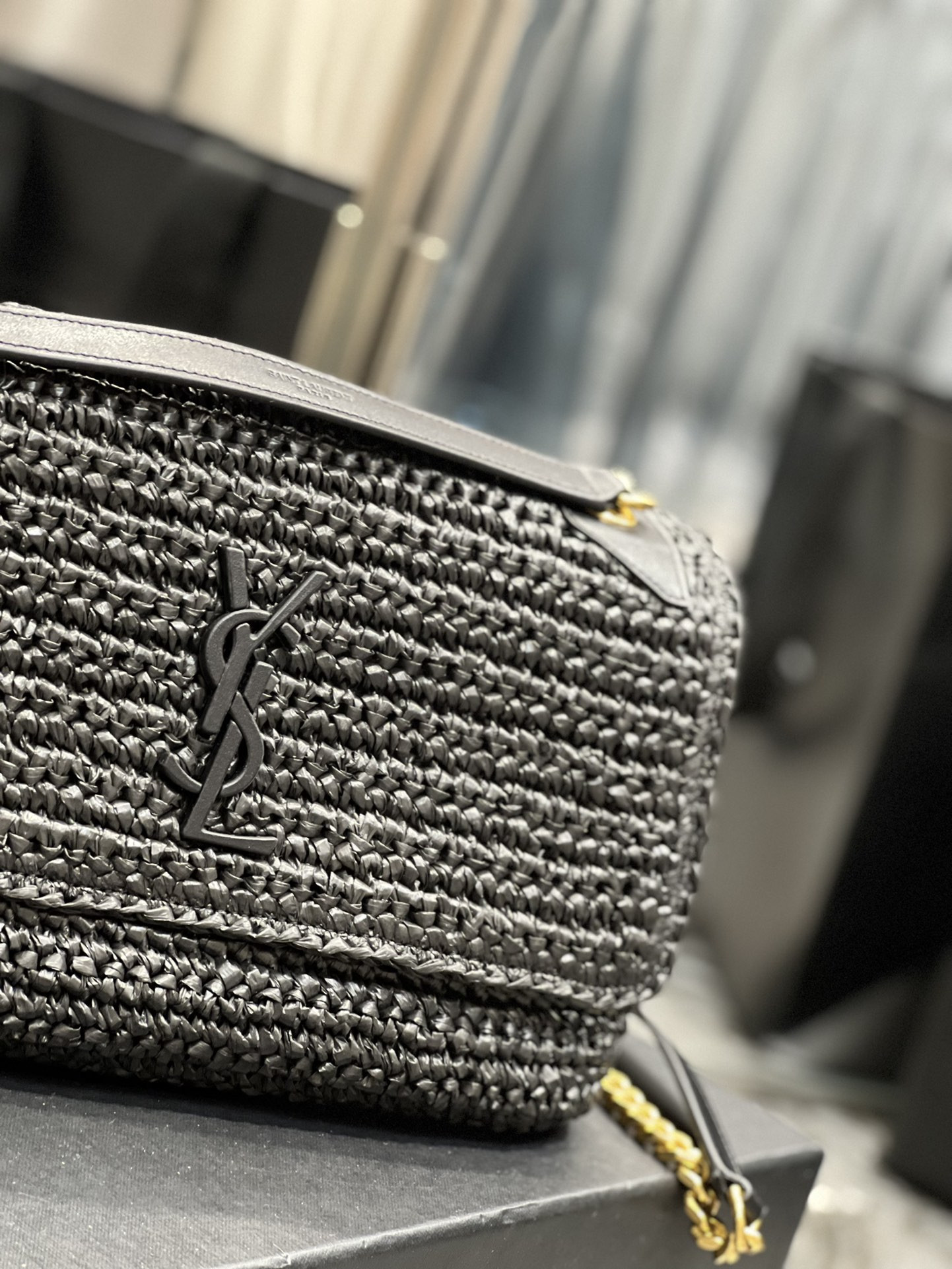 YSL NIKI MEDIUM CHAIN BAG IN RAFFIA AND LEATHER BLACK 11 X 7.8 X 3.3 INCHES - Image 6