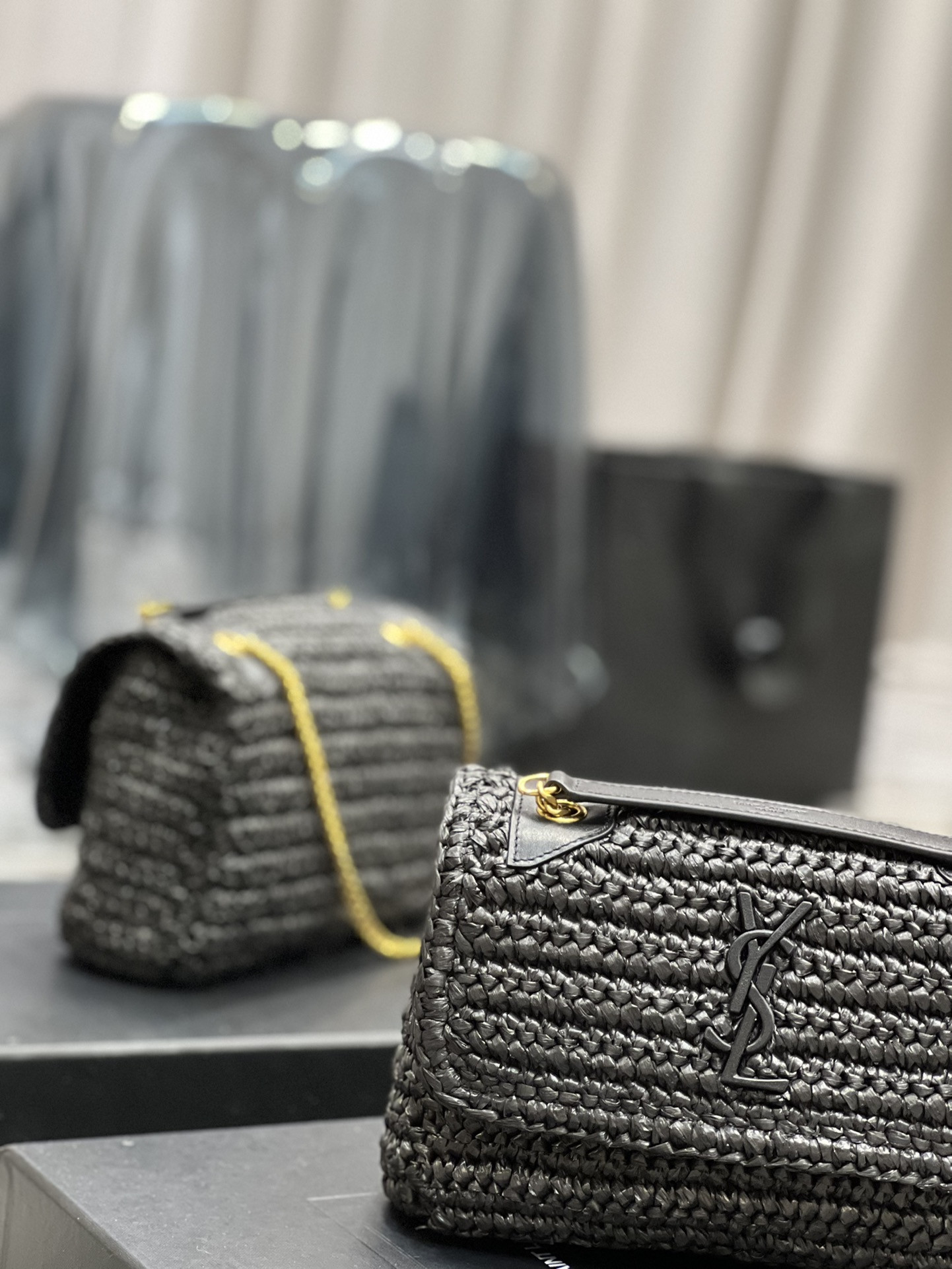 YSL NIKI CHAIN BAG IN RAFFIA AND LEATHER BLACK 22*16.5*12 CM - Image 4