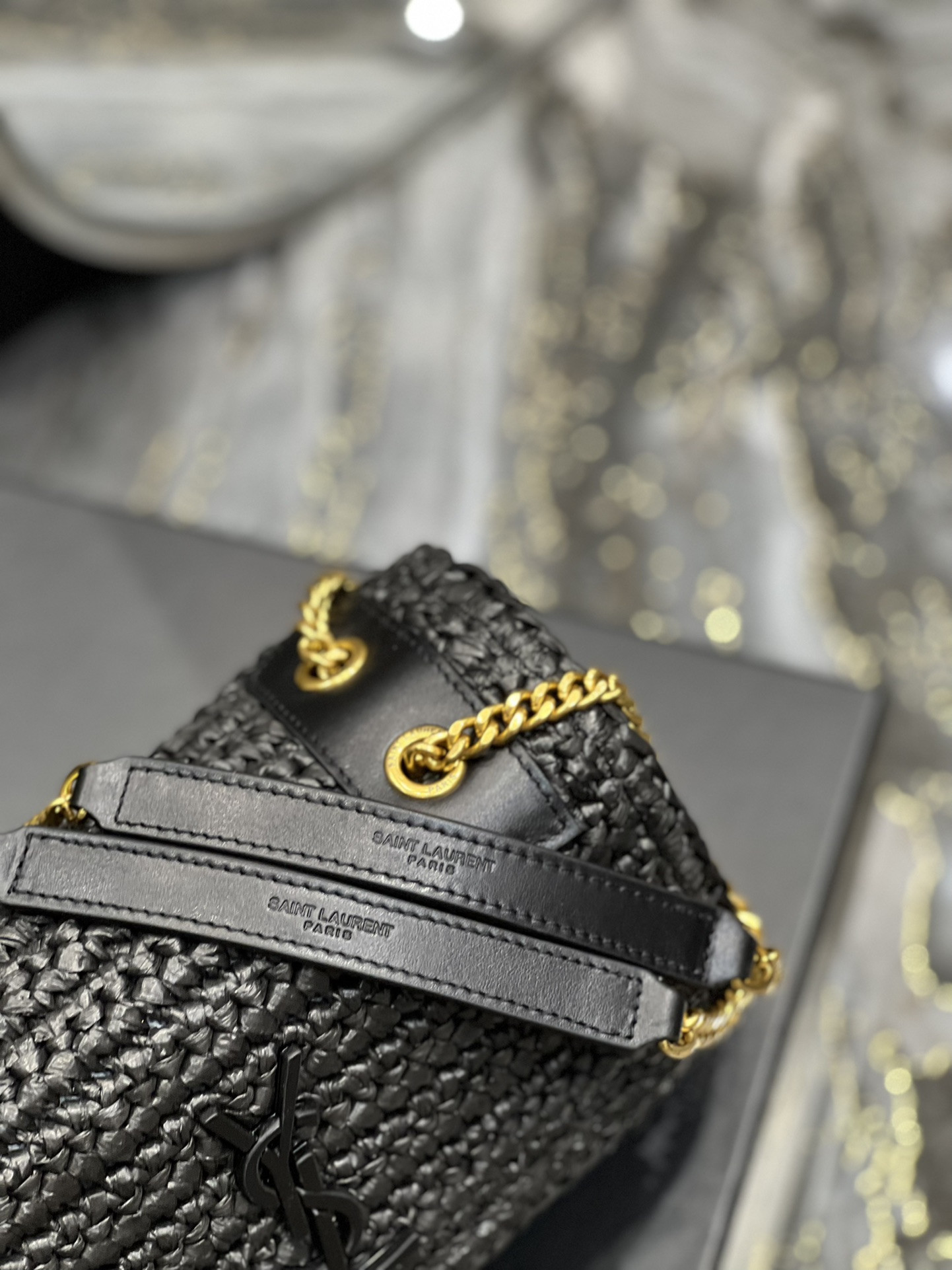 YSL NIKI CHAIN BAG IN RAFFIA AND LEATHER BLACK 22*16.5*12 CM - Image 5