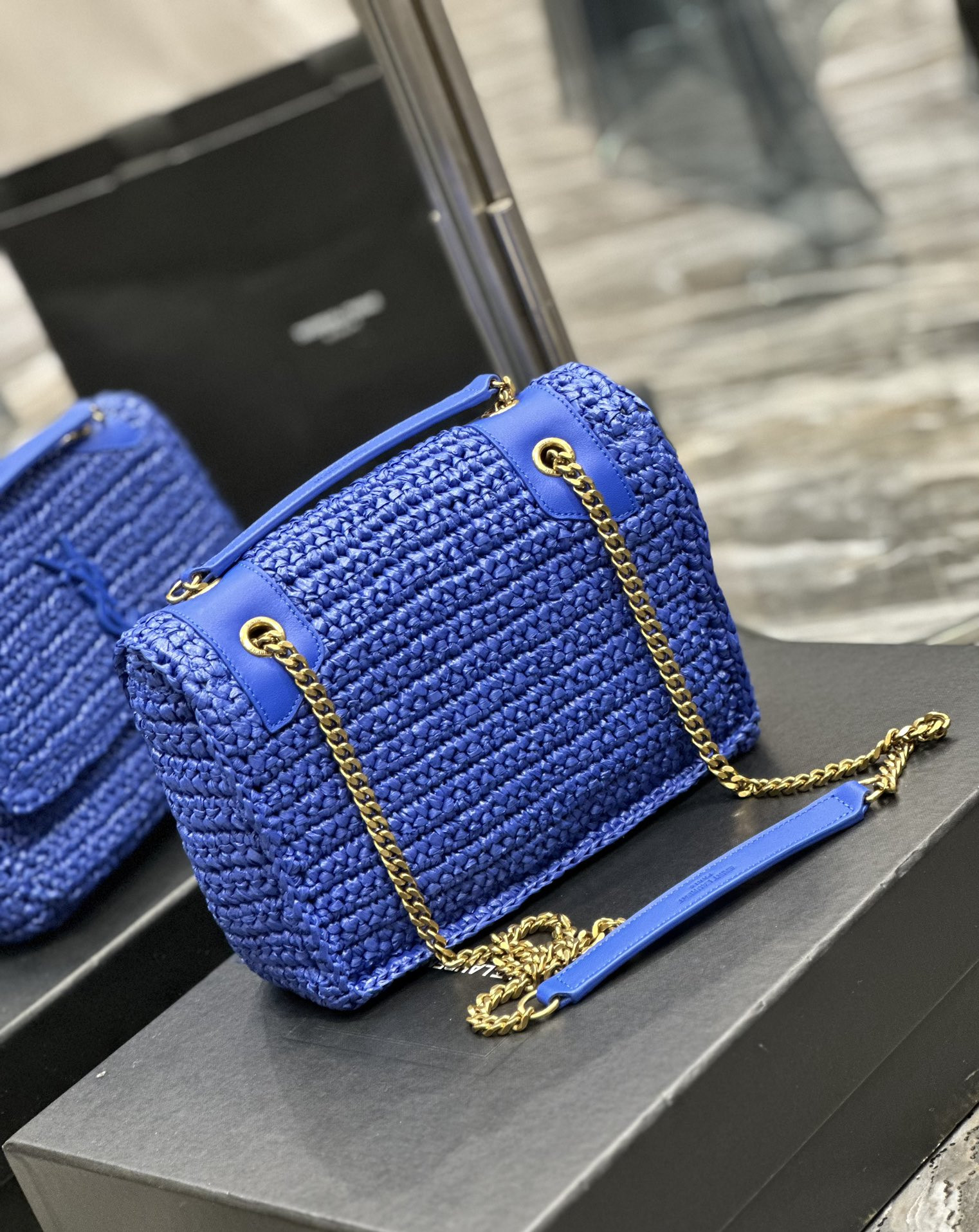 YSL NIKI CHAIN BAG IN RAFFIA AND LEATHER BLUE 22*16.5*12 CM - Image 8