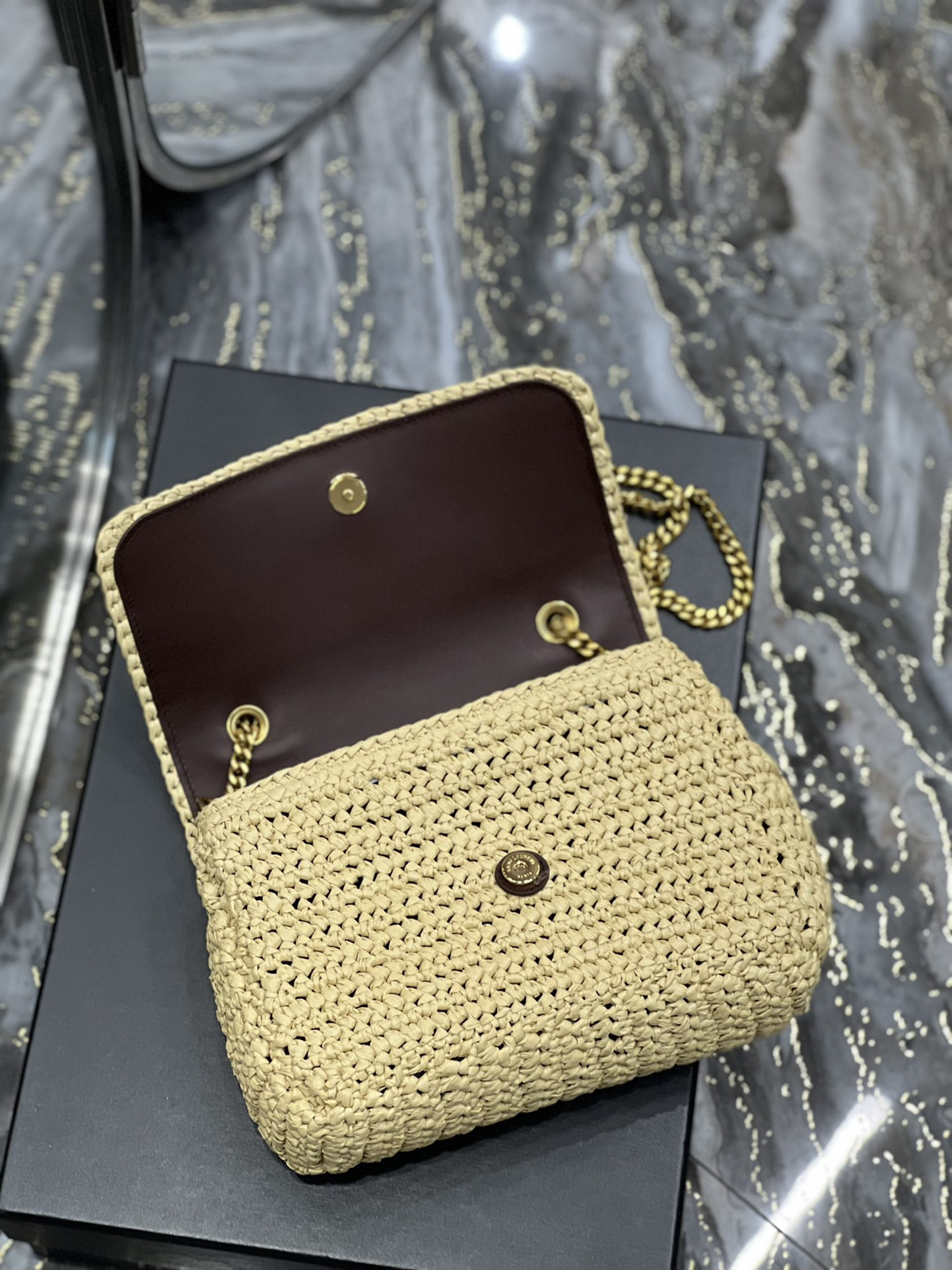 YSL NIKI CHAIN BAG IN RAFFIA AND LEATHER BEIGE 22*16.5*12 CM - Image 9