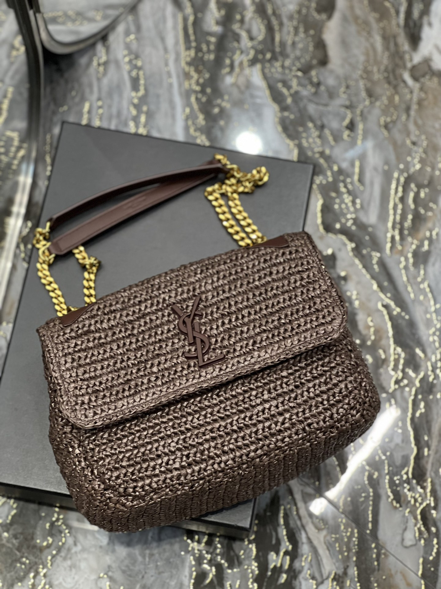 YSL NIKI MEDIUM CHAIN BAG IN RAFFIA AND LEATHER COFFEE 11 X 7.8 X 3.3 INCHES - Image 8