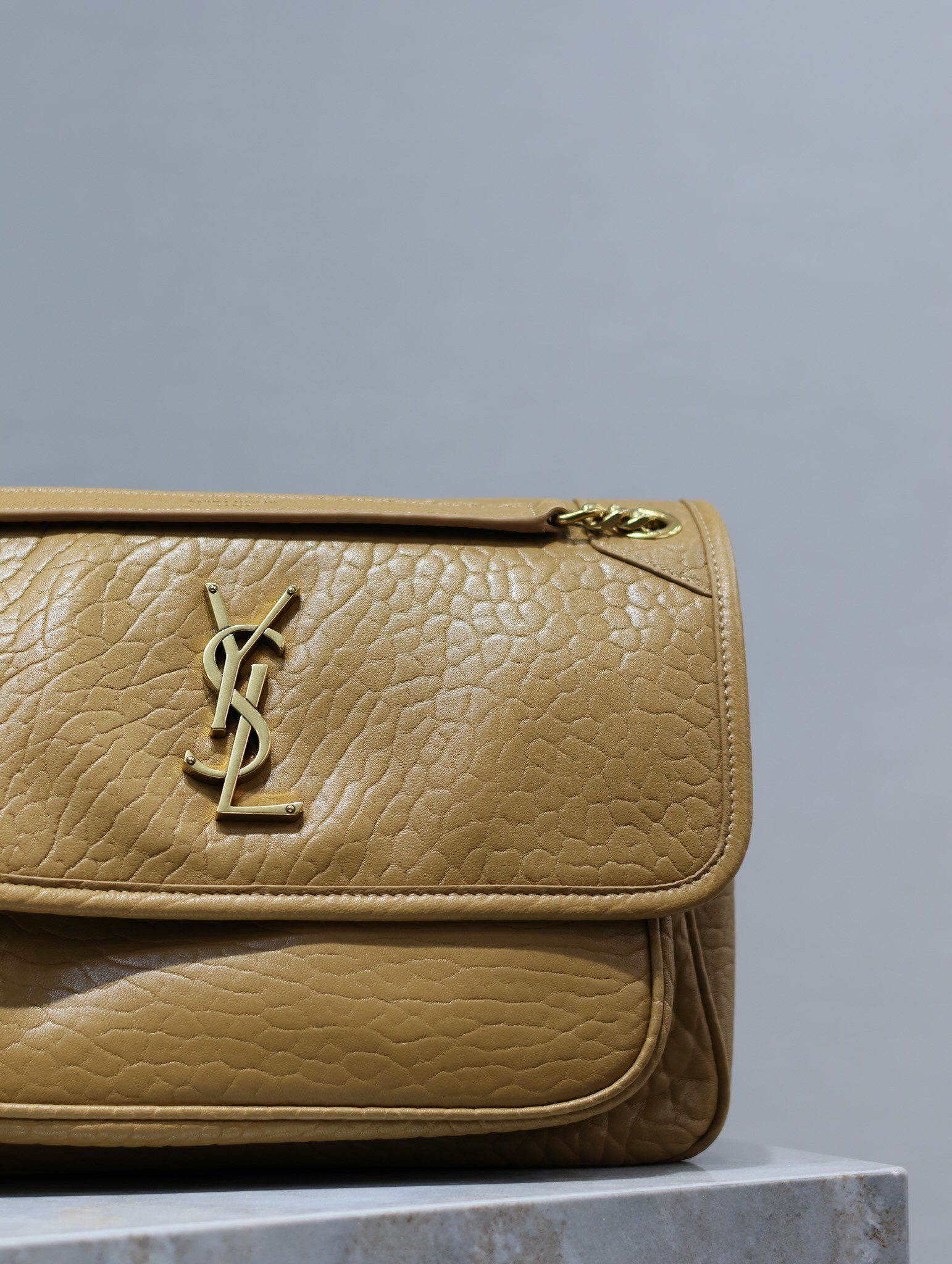 YSL NIKI MEDIUM IN VINTAGE LEATHER DARK CORK 11 X 7.8 X 3.3 INCHES - Image 4