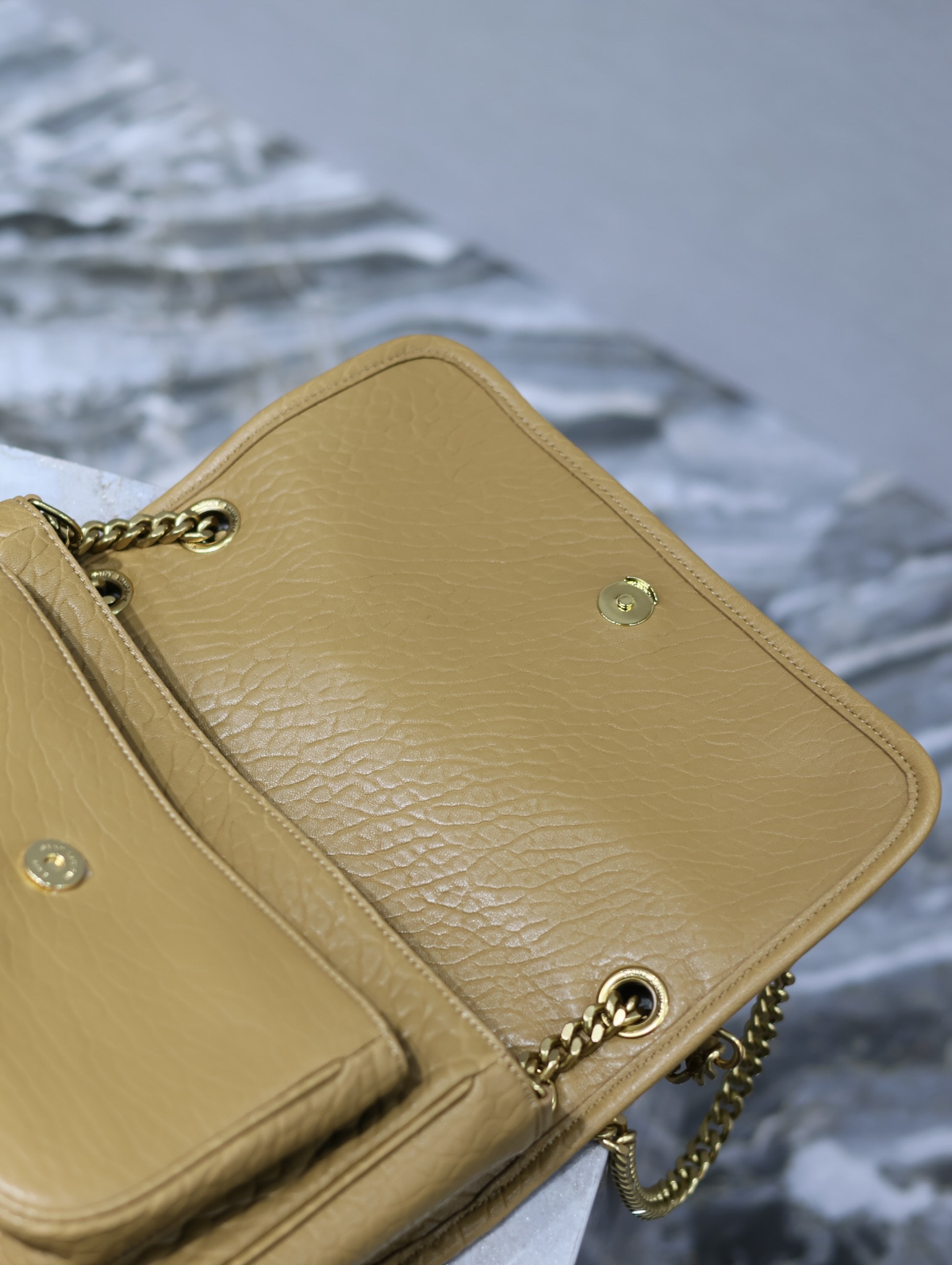 YSL NIKI MEDIUM IN VINTAGE LEATHER DARK CORK 11 X 7.8 X 3.3 INCHES - Image 8