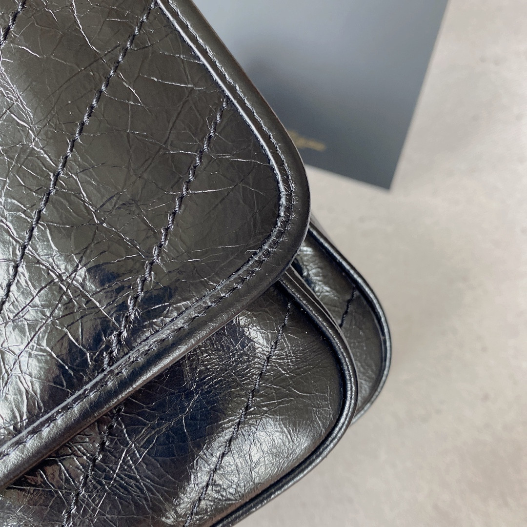 YSL NIKI BABY IN VINTAGE LEATHER NOIR 8.2 X 6 X 2.9 INCHES - Image 9