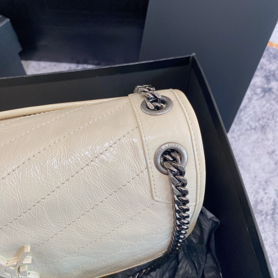 YSL NIKI MEDIUM IN VINTAGE LEATHER WHITE 11 X 7.8 X 3.3 INCHES - Image 8