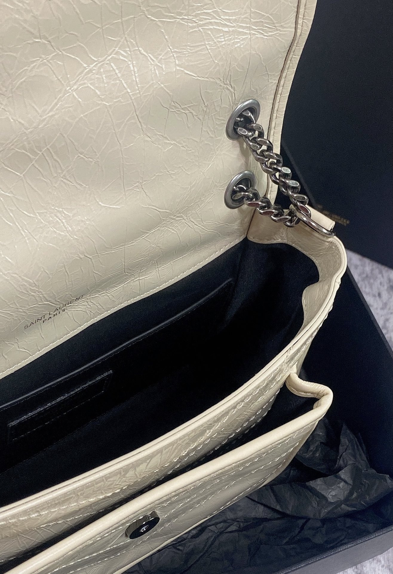 YSL NIKI BABY IN VINTAGE LEATHER BLANC VINTAGE 8.2 X 6 X 2.9 INCHES - Image 9