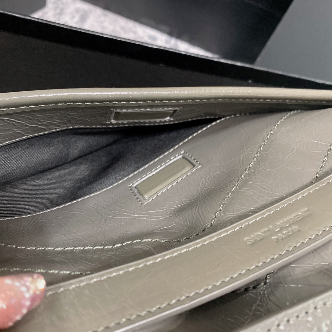 YSL NIKI MEDIUM IN VINTAGE LEATHER STORM 11 X 7.8 X 3.3 INCHES - Image 16
