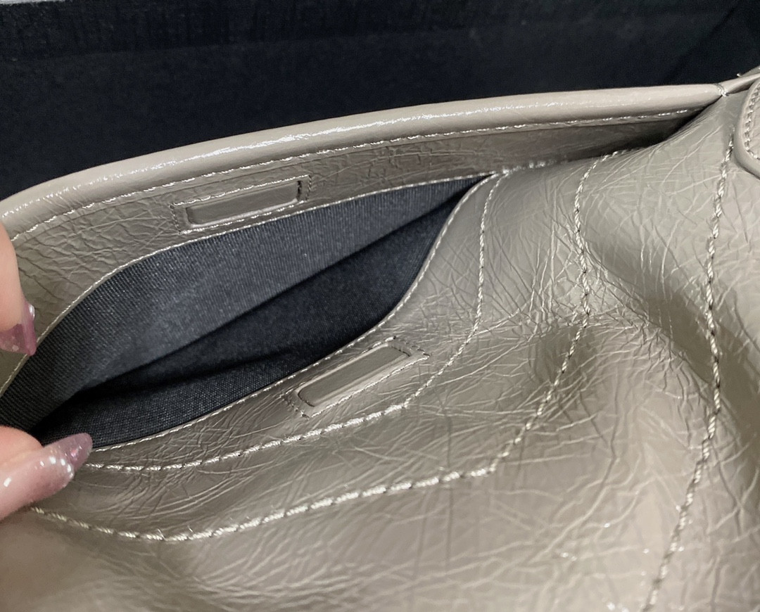 YSL NIKI BABY IN VINTAGE LEATHER LIGHT GRAY 8.2 X 6 X 2.9 INCHES - Image 9