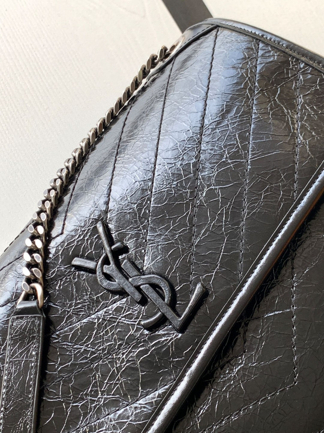 YSL NIKI LARGE IN VINTAGE LEATHER 12.5 X 9 X 3.5 INCHES - Image 6