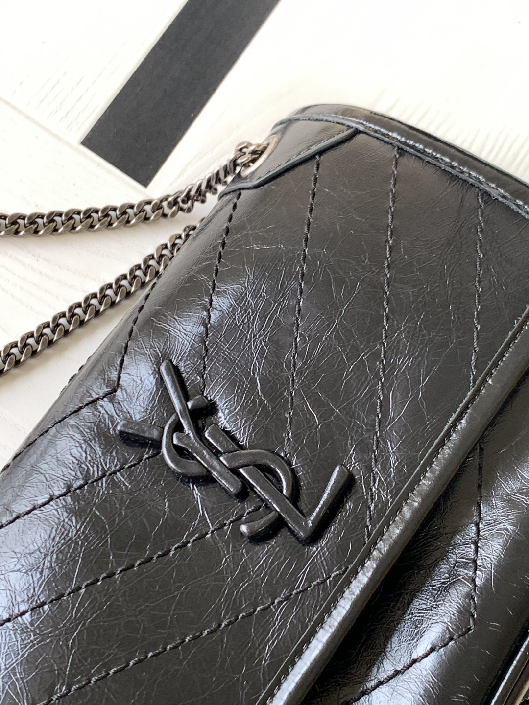 YSL NIKI BABY IN VINTAGE LEATHER BLACK 21x16x7.5cm - Image 6