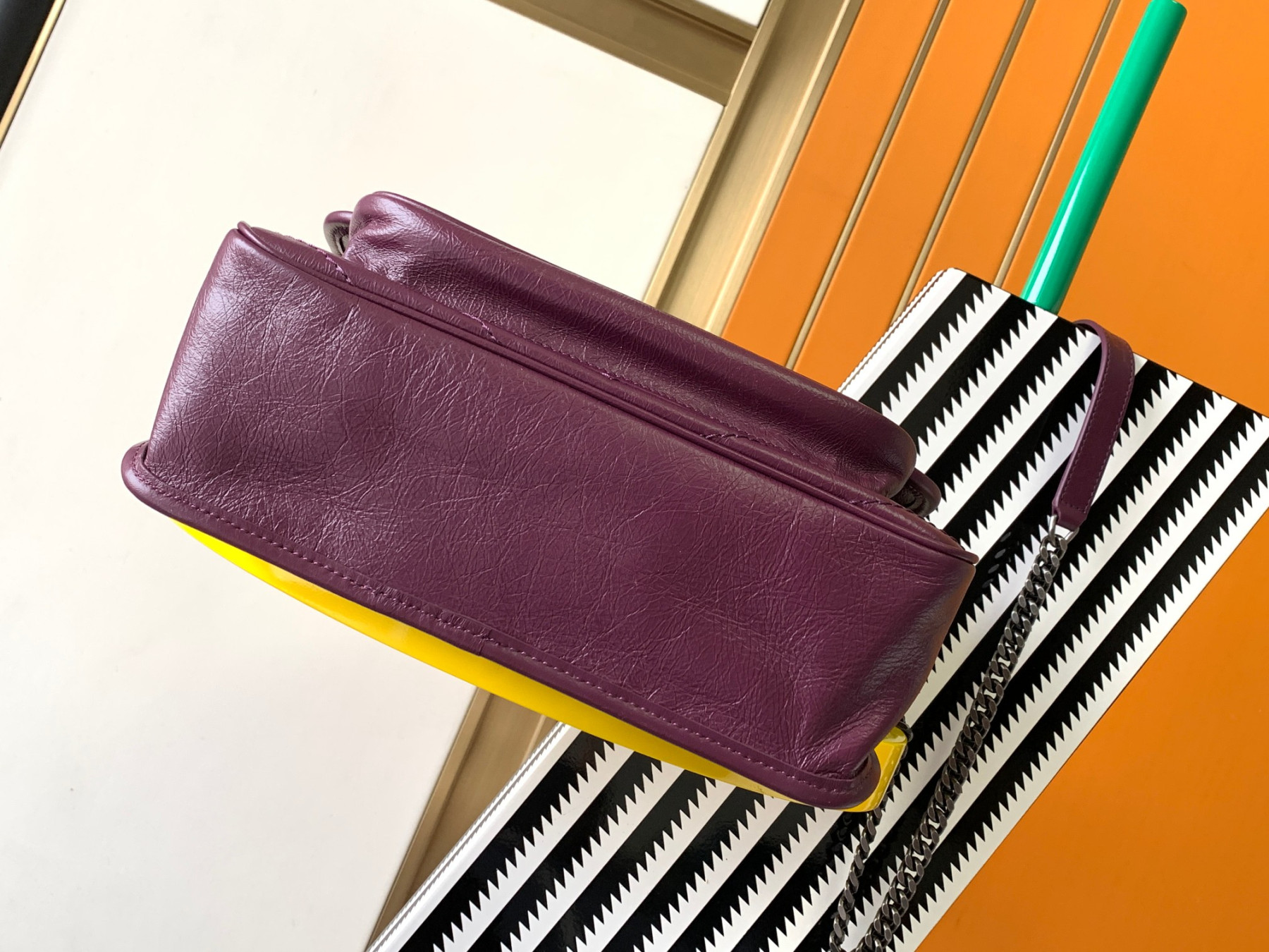 YSL NIKI MEDIUM IN VINTAGE LEATHER PURPLE 11 X 7.8 X 3.3 INCHES - Image 4