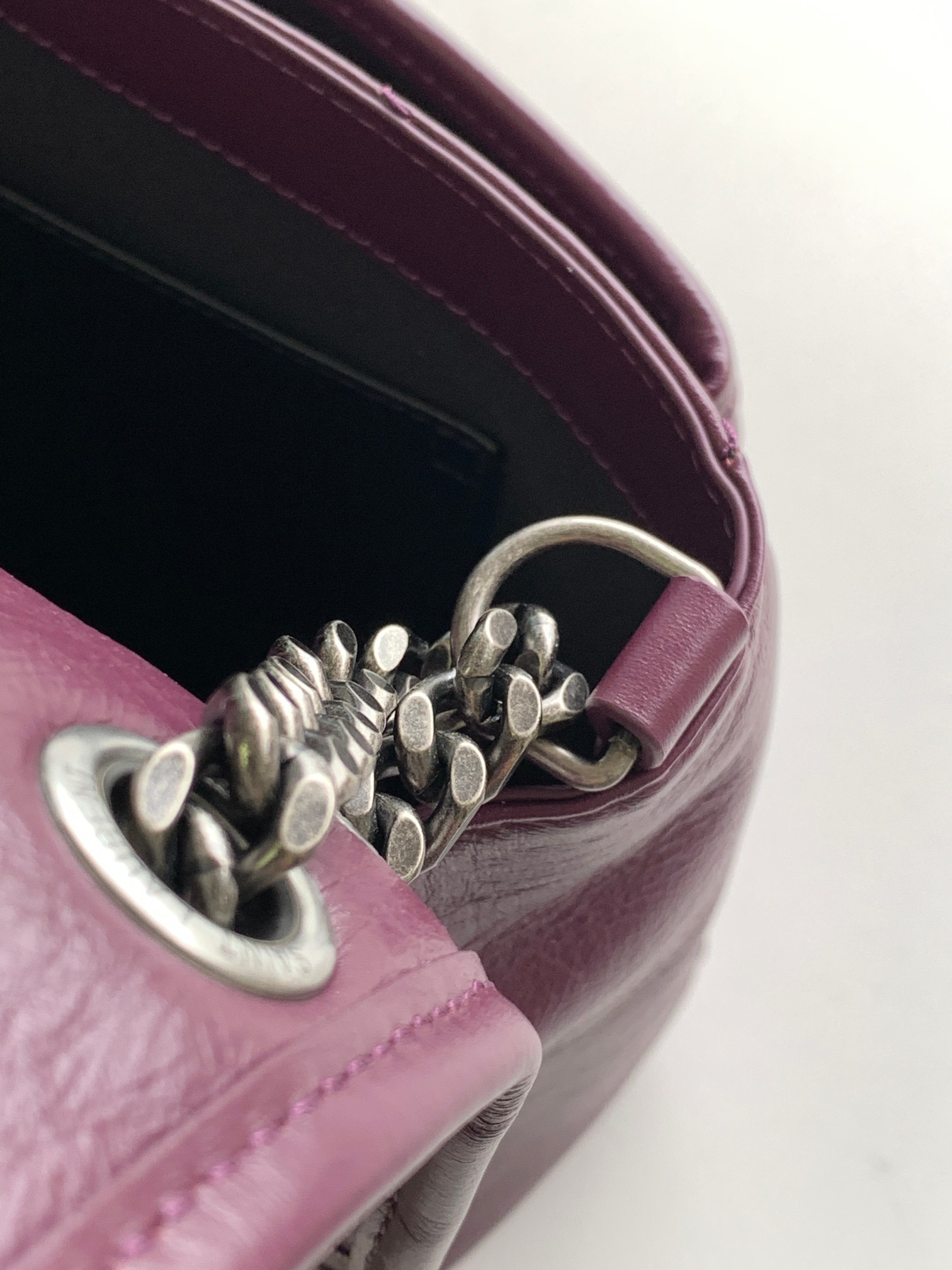 YSL NIKI MEDIUM IN VINTAGE LEATHER PURPLE 11 X 7.8 X 3.3 INCHES - Image 9