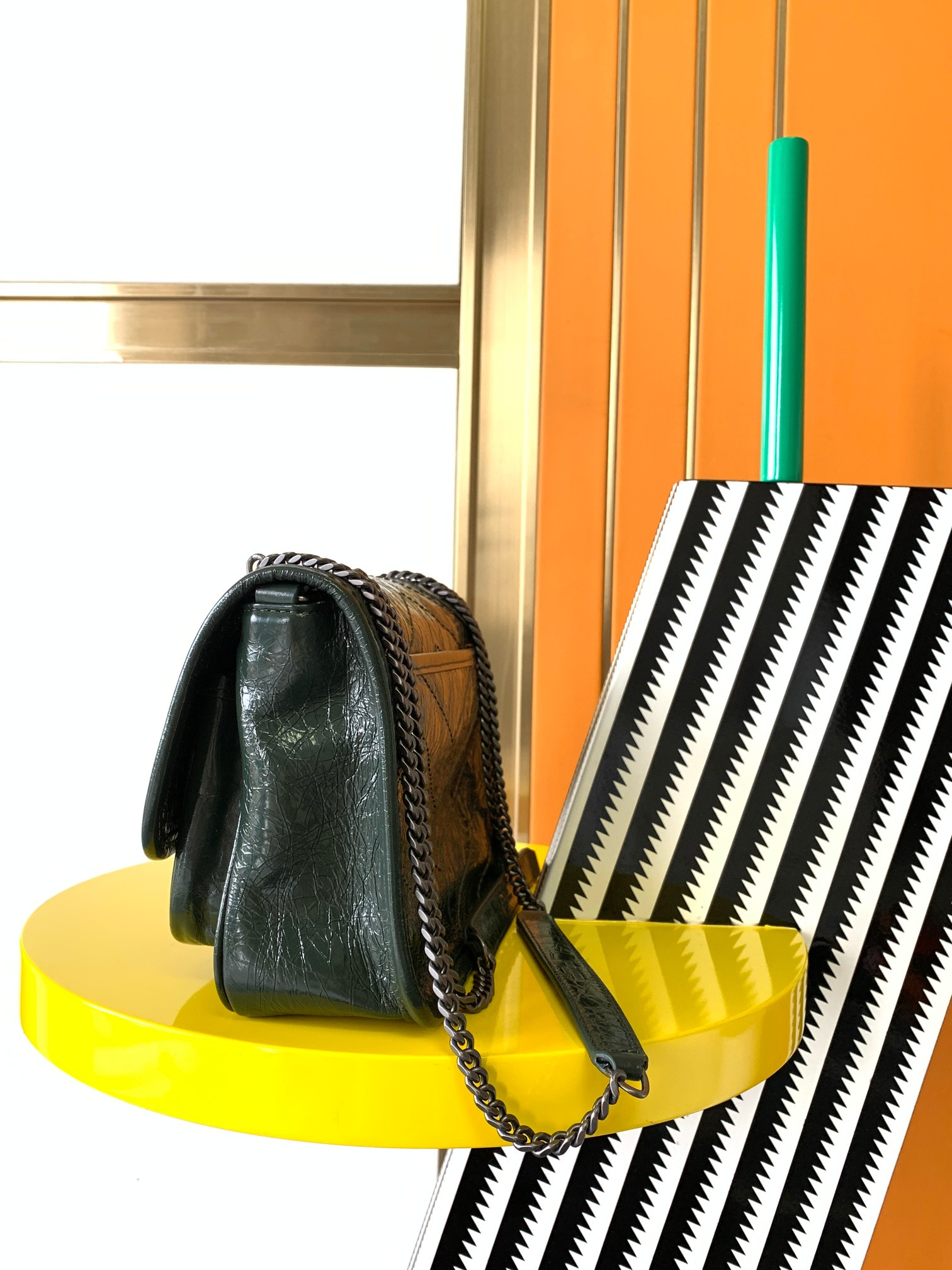 YSL NIKI BABY IN VINTAGE LEATHER DARK GREEN 8.2 X 6 X 2.9 INCHES - Image 3