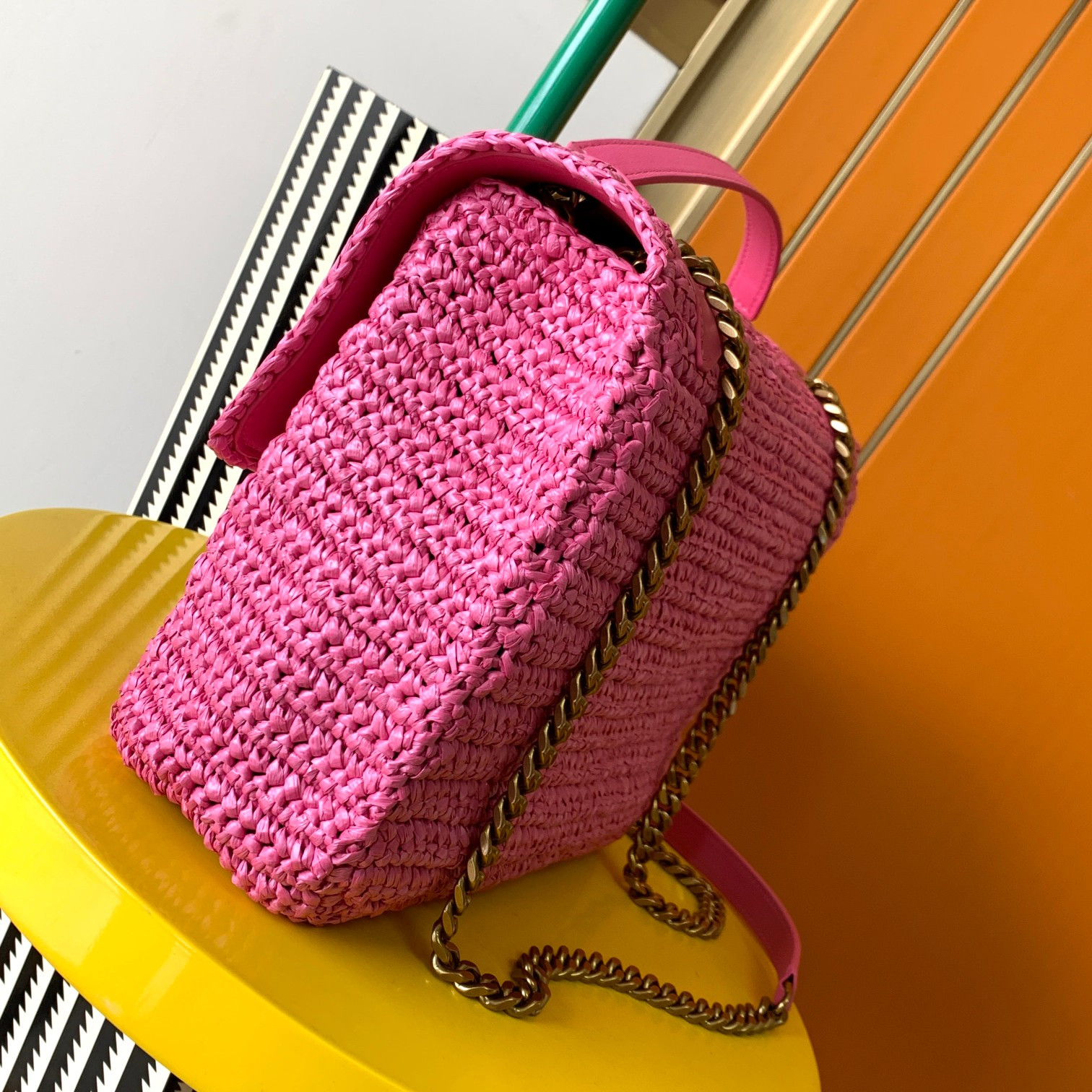 YSL NIKI MEDIUM CHAIN BAG IN RAFFIA AND LEATHER 11 X 7.8 X 3.3 INCHES - Image 3